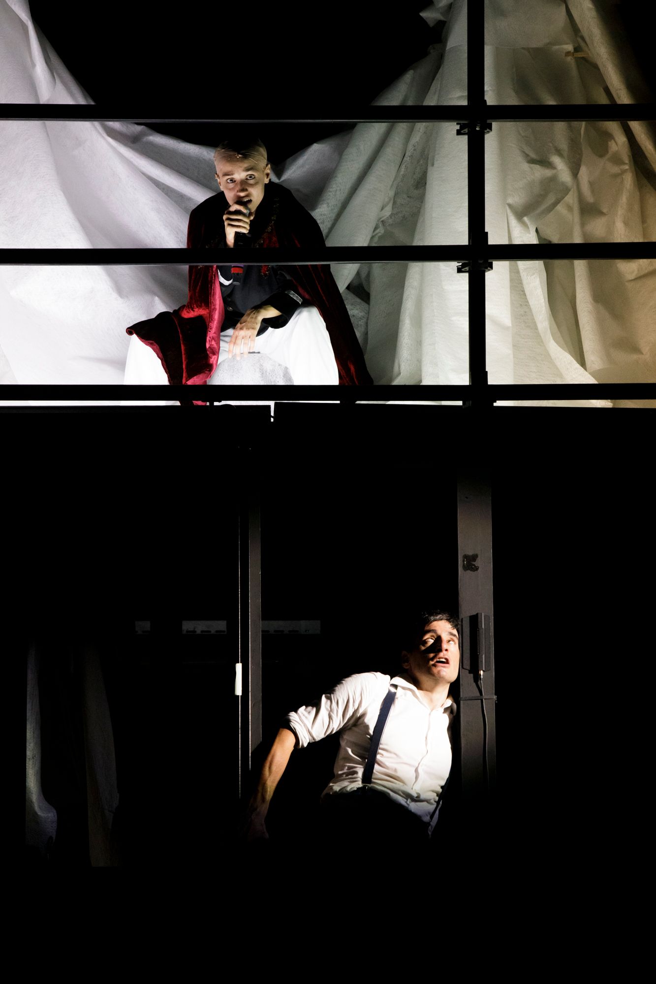 Une de la compagnie Les Barbares