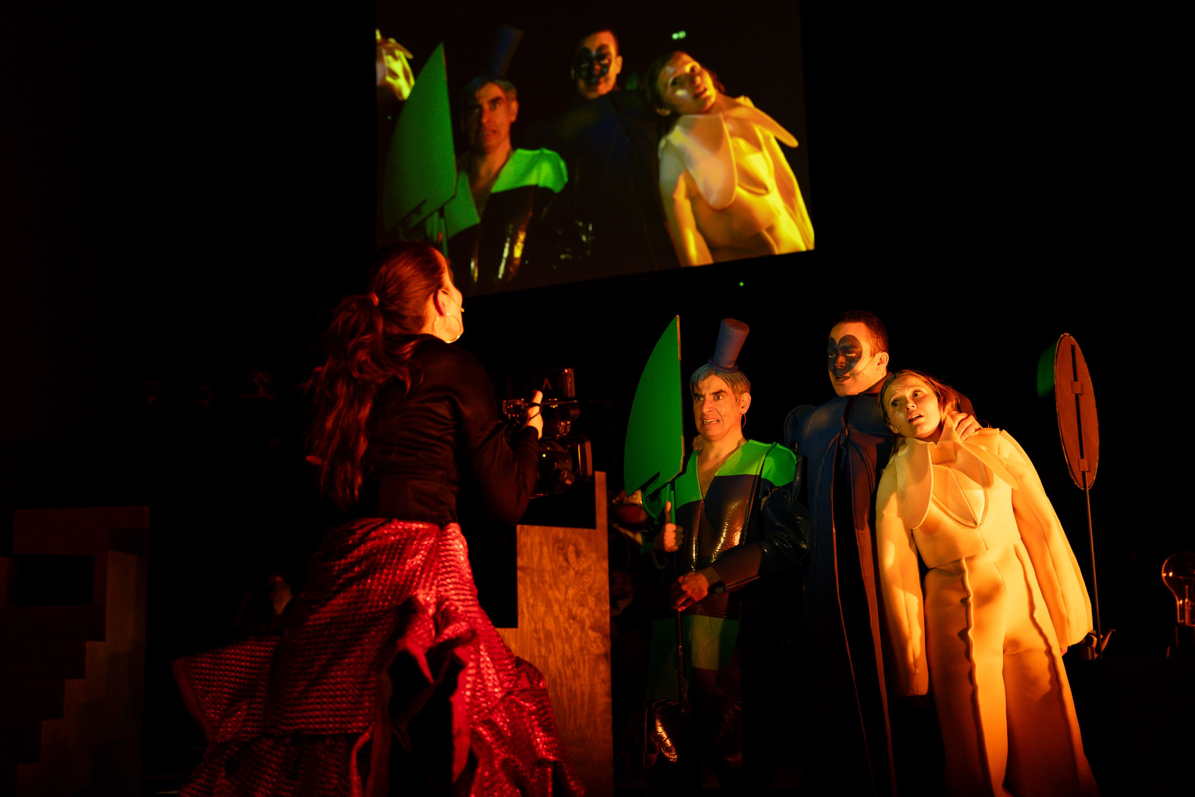 Une de la compagnie Les Barbares