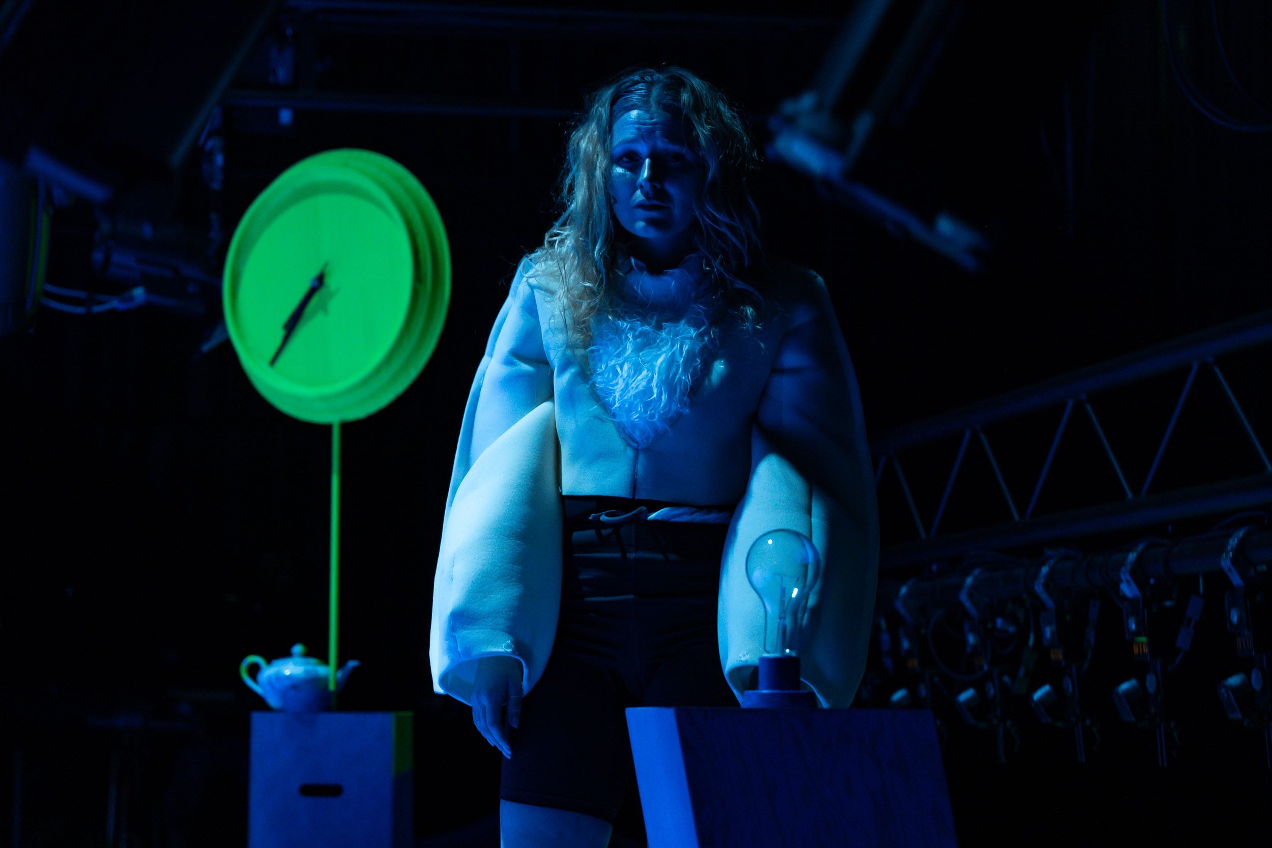 Une de la compagnie Les Barbares