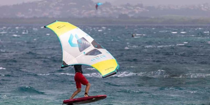 Maintenance préventive du matériel de wingfoil : guide complet d'entretien