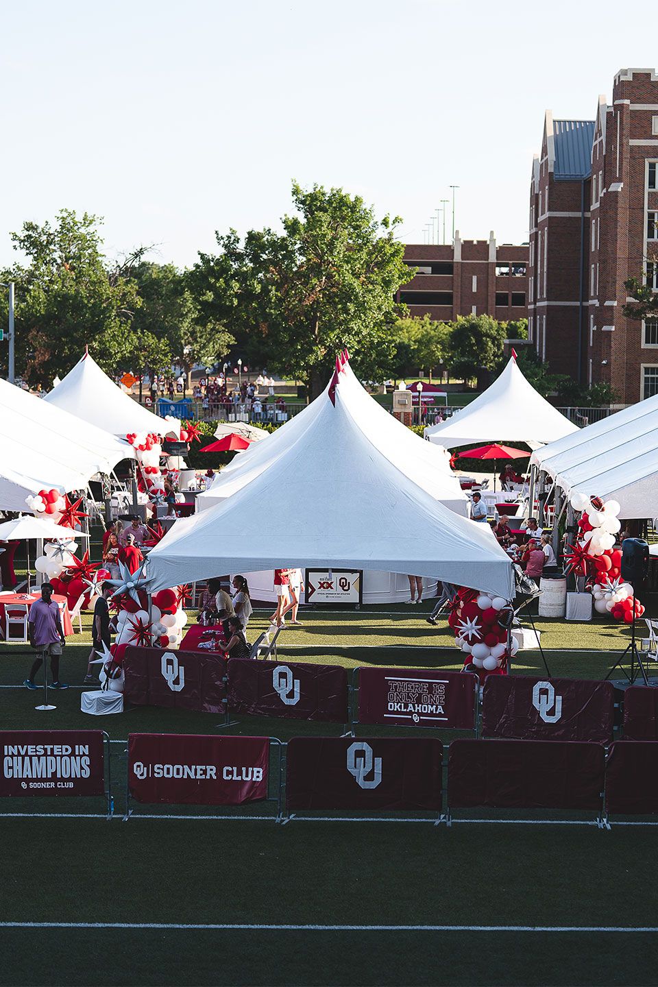 Custom Tailgates & Events