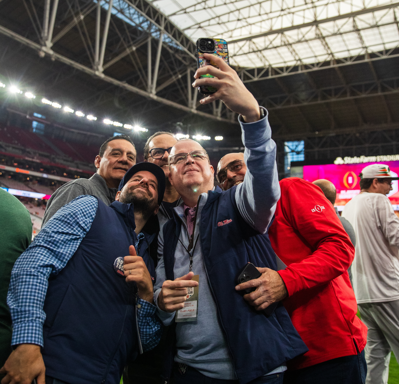 FOLLOW YOUR TEAM POSTSEASON