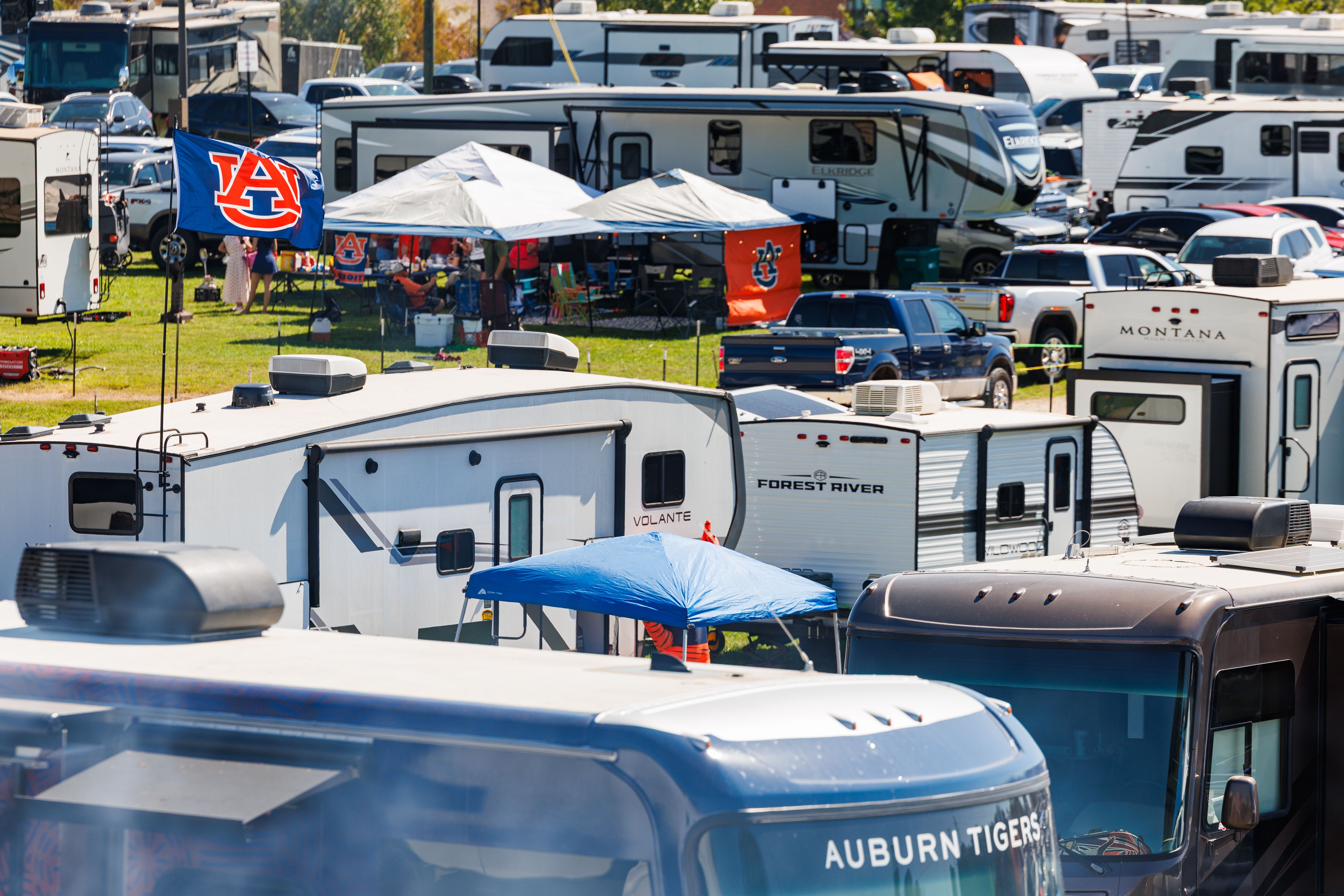 RV Parking at Hayfields
