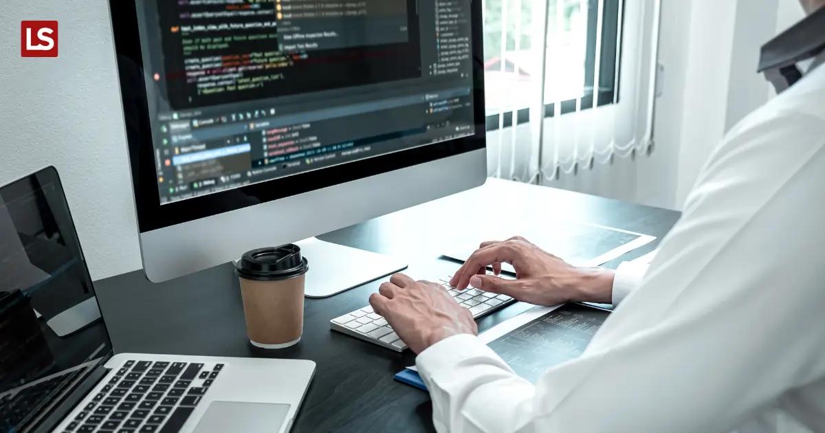 Outsourcing Software Development