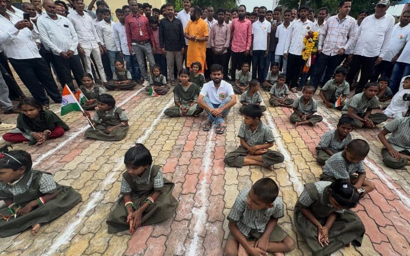 Abhijeet Dipke School Thik Karo Campaign