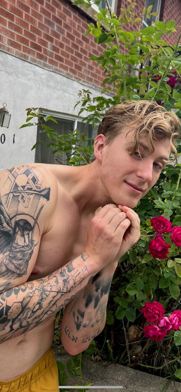 Photo of Sean spooky boi 