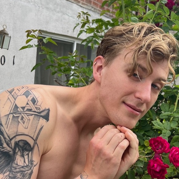 Photo of Sean spooky boi