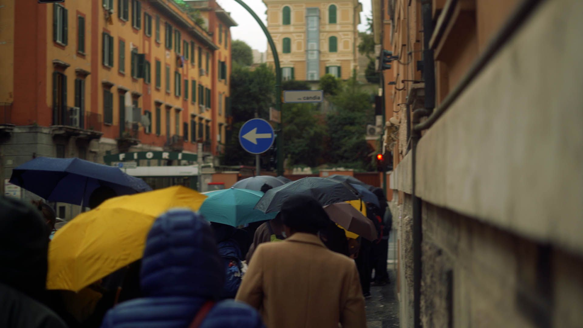 To Roma — frame 5