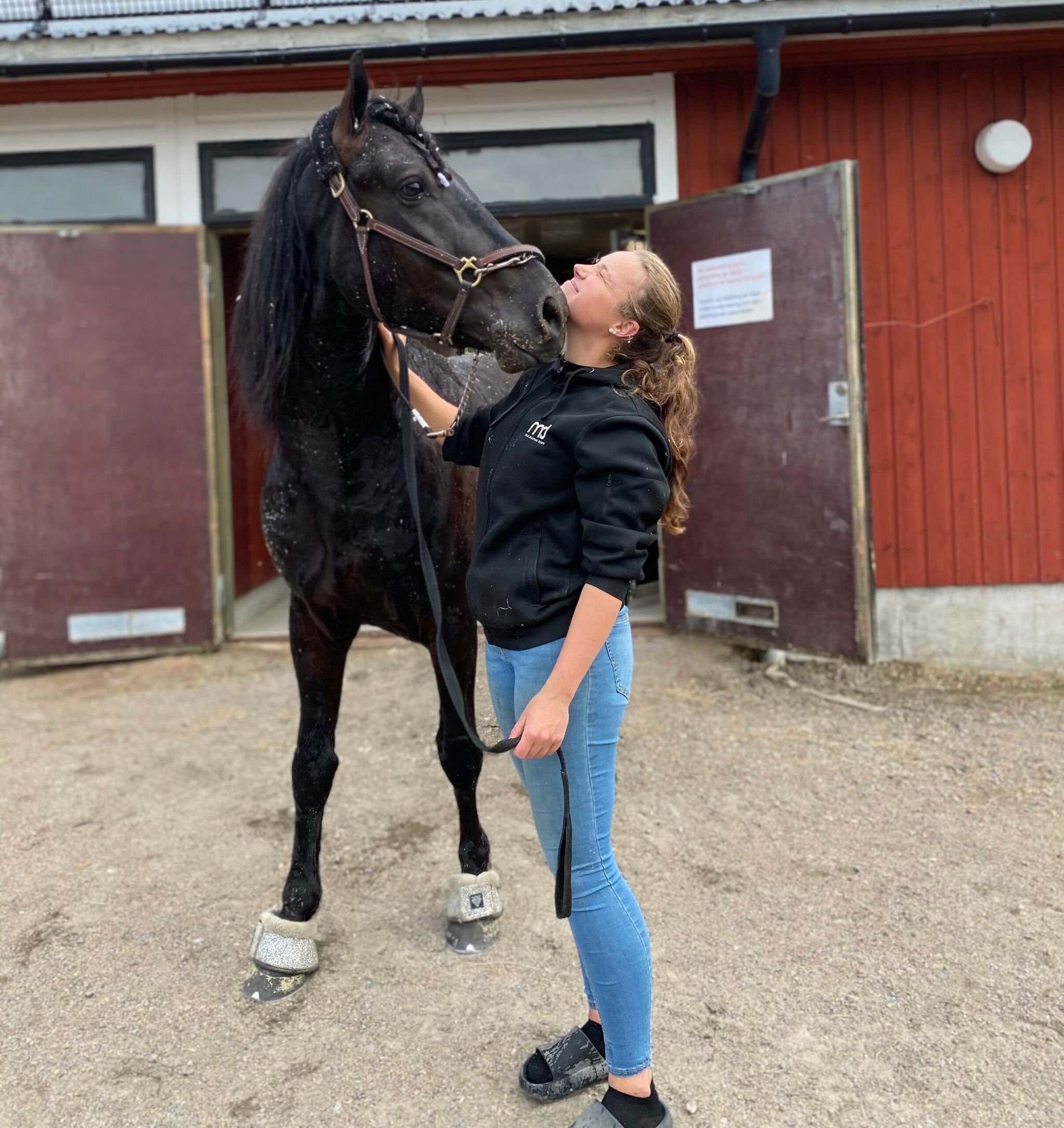 3CC3D4D5-60AC-4324-AB03-BD91AE7B5D07