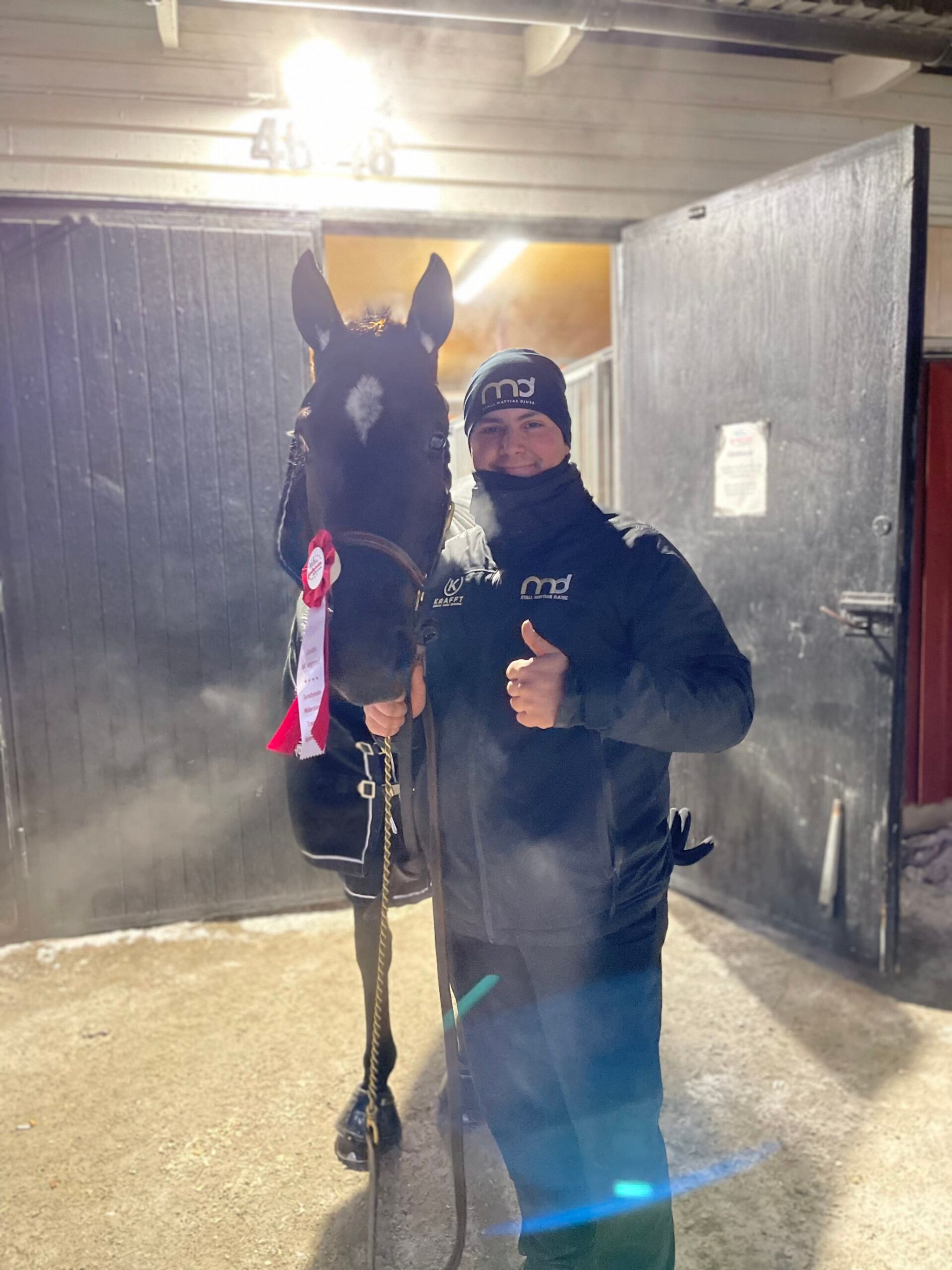 30F3FA59-8D9D-4C8C-A1D3-6649827046F5