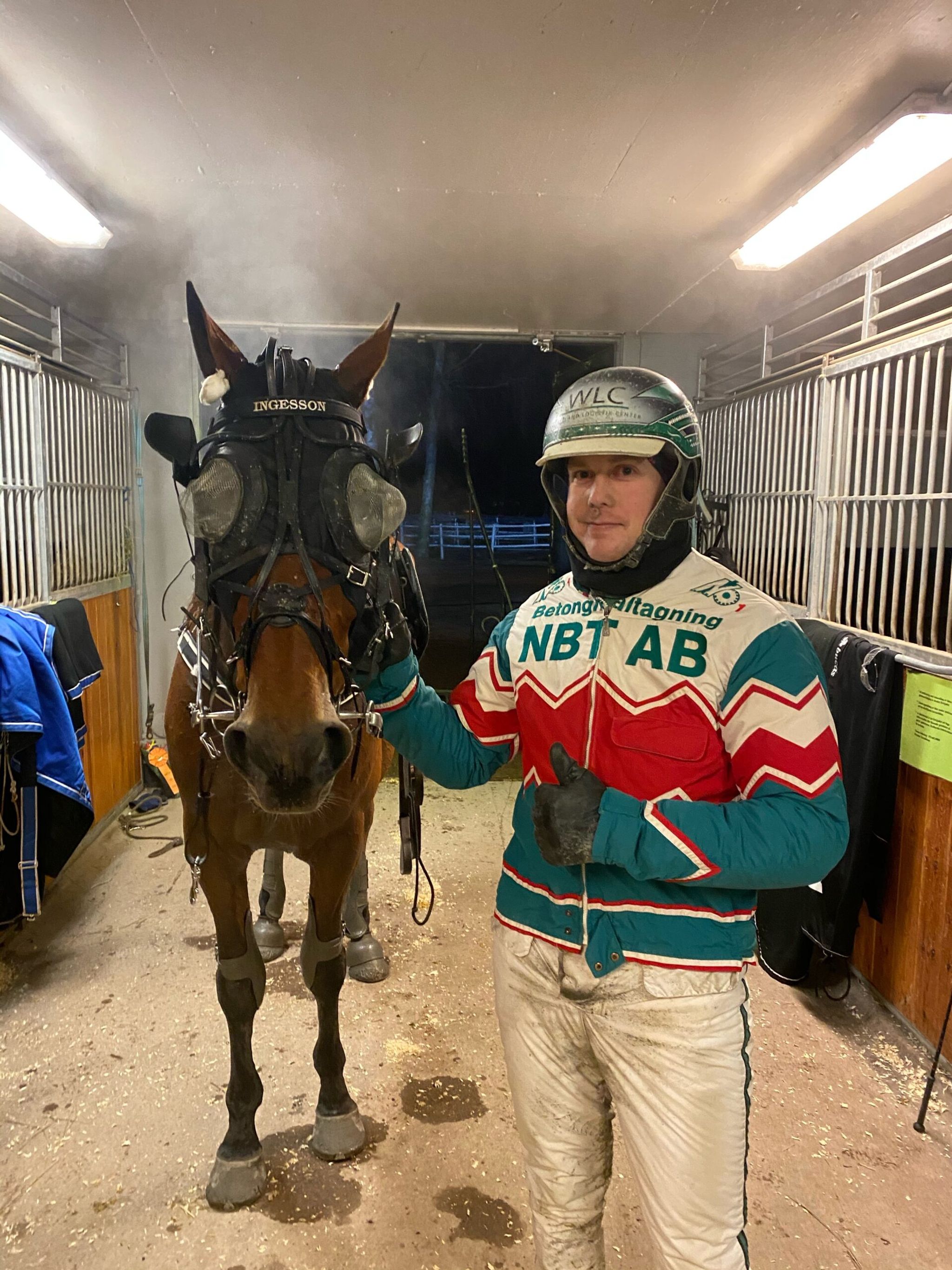 5509EA20-56B9-4EEE-8824-55A580C3B58A