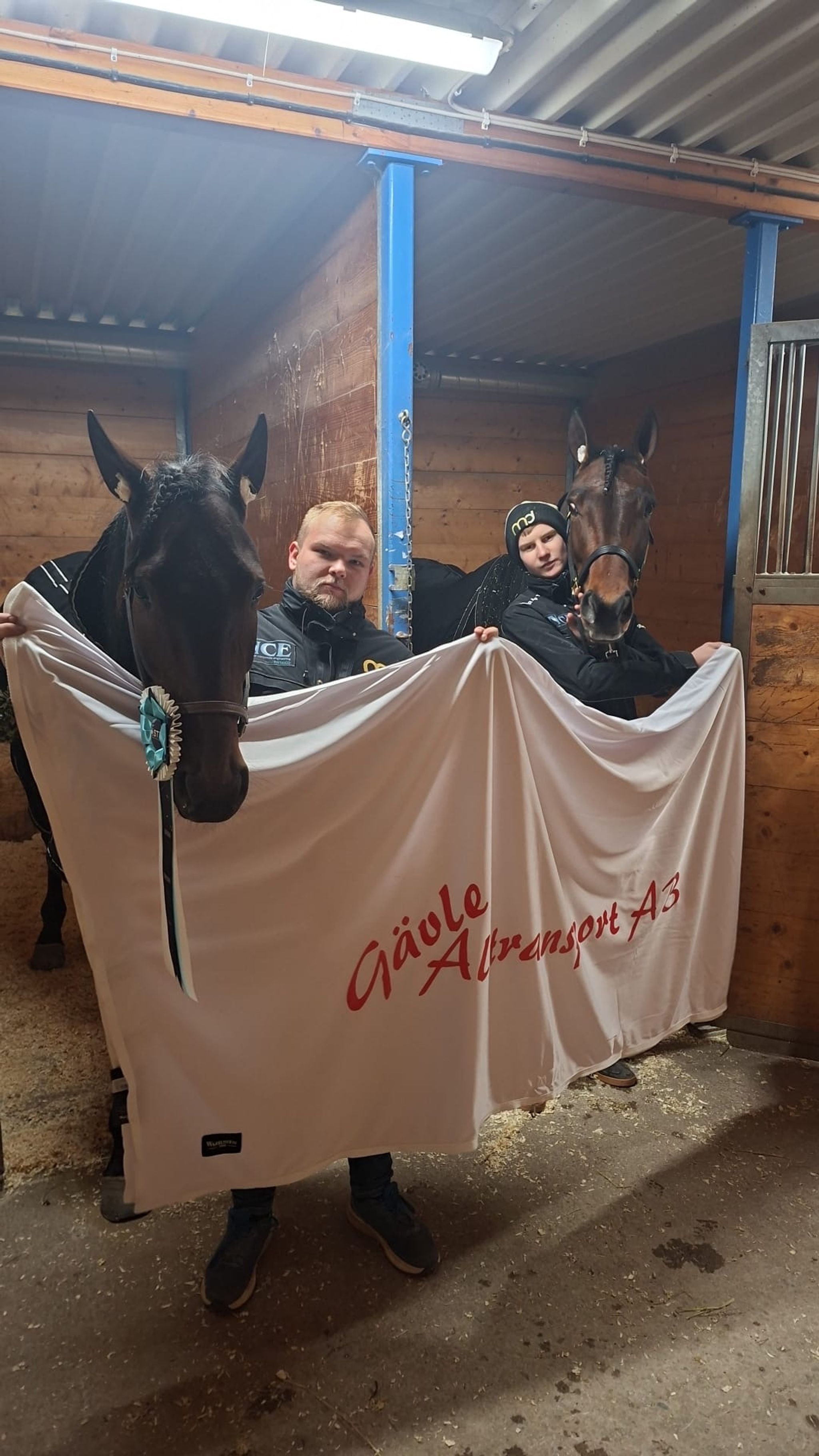 82fd29a8-a812-4551-96f1-c4d7ffb49e23