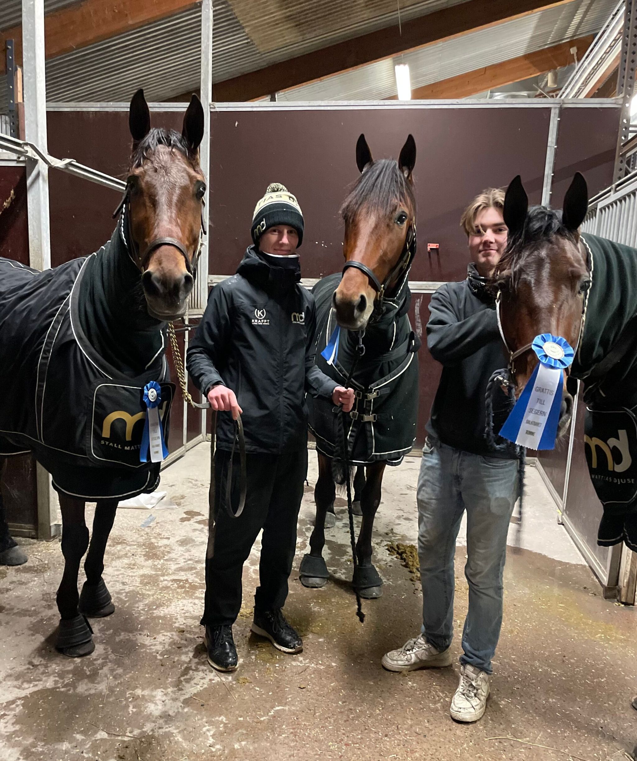 77BC549B-832F-4CD8-AB0C-A54857C9DC10