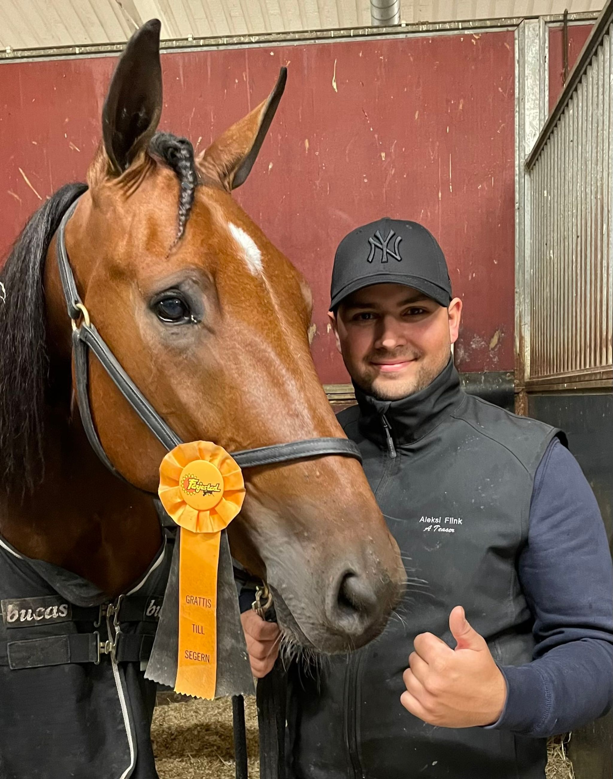 2B3C7359-209F-4391-B3B9-25819AB0E6A3