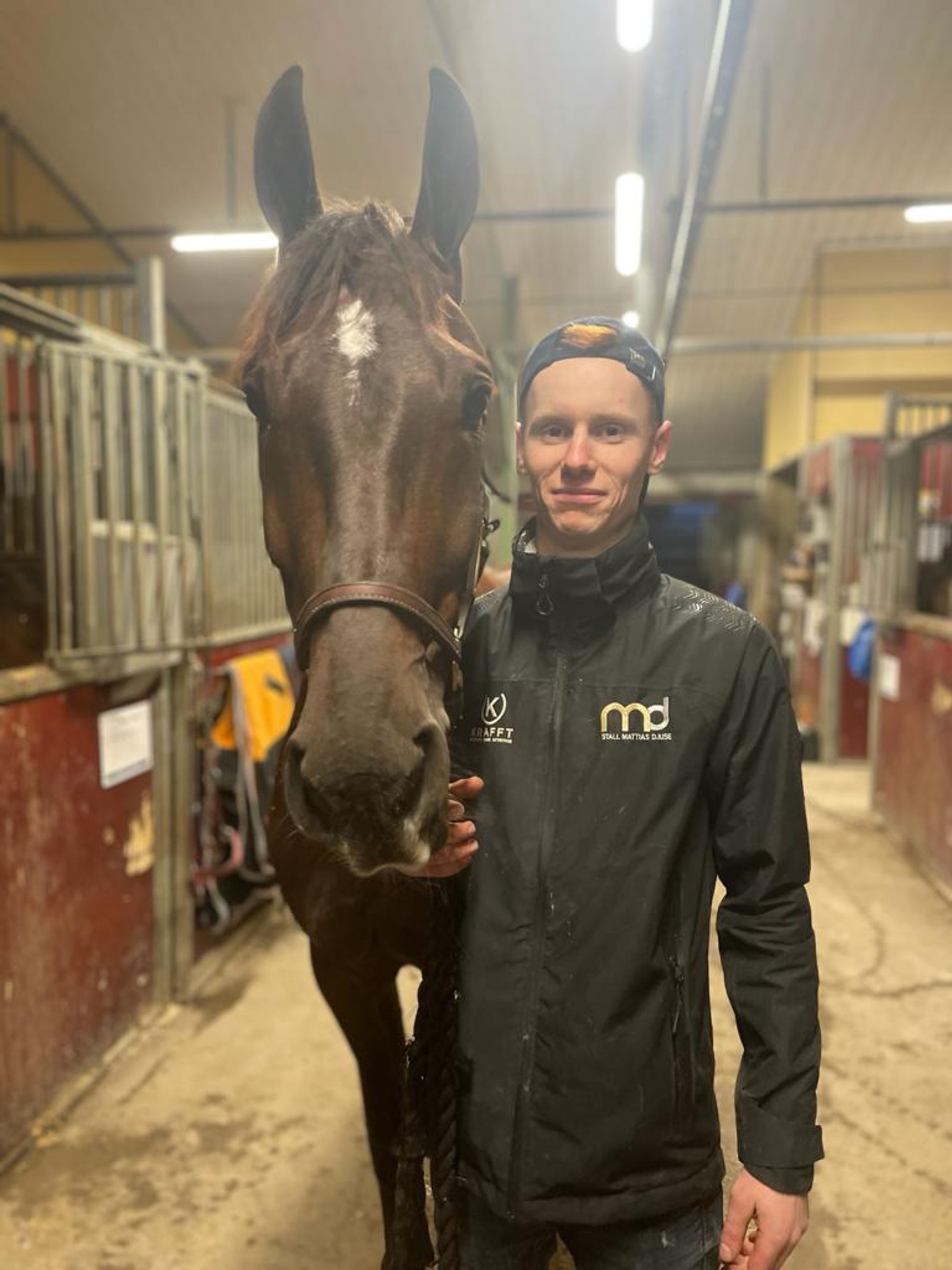 B0DBA3EE-A4DC-473B-AF84-8CC2DC7E4C3A