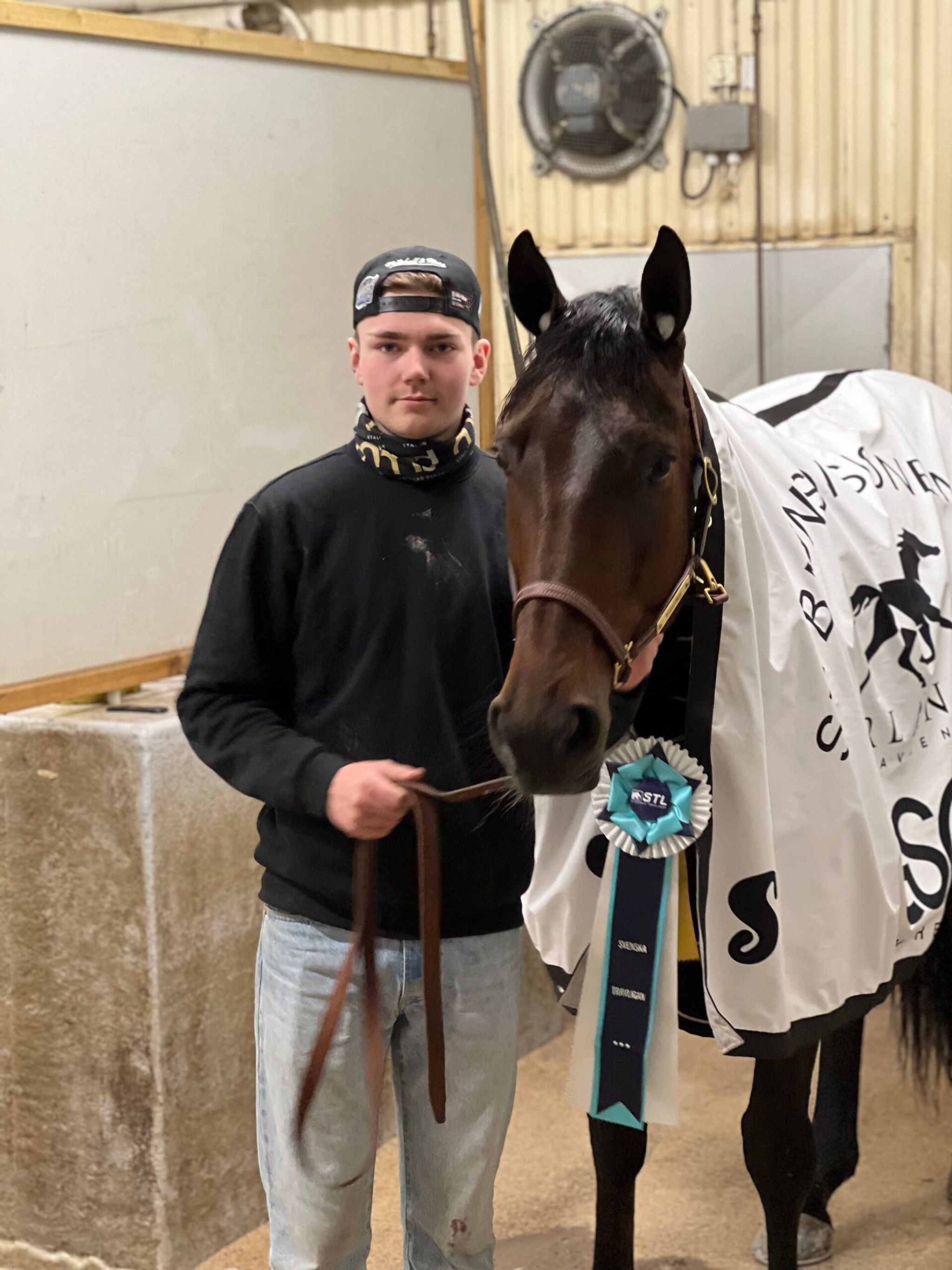 816DA80D-AC1C-44D7-AD53-FC520AAF6130