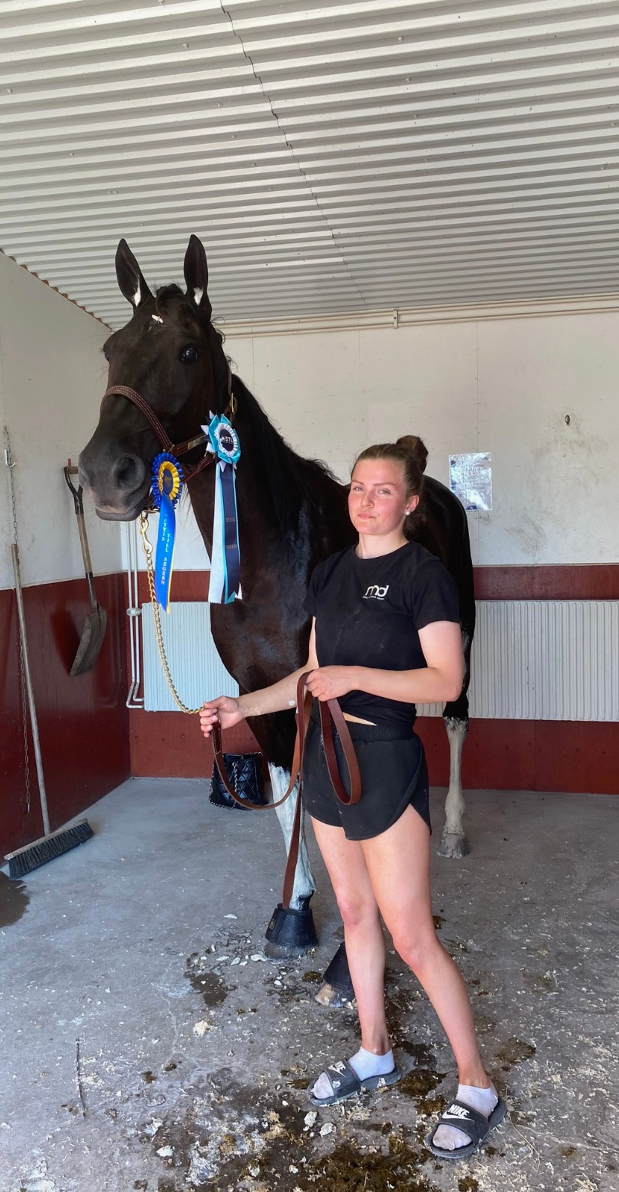 1F74EEFC-F294-4707-BC11-90C2A3CCE491