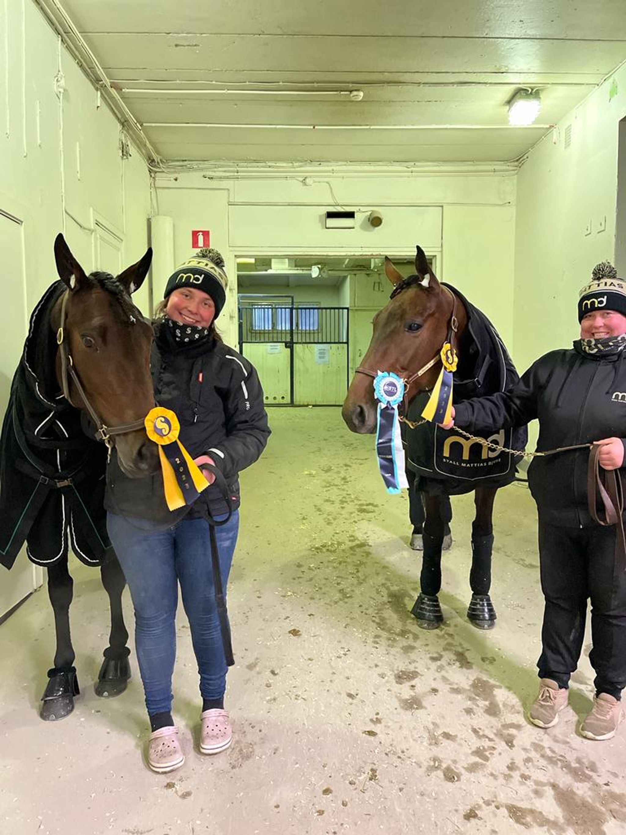 7F122C13-7E1D-4E32-938B-EED703A9521D