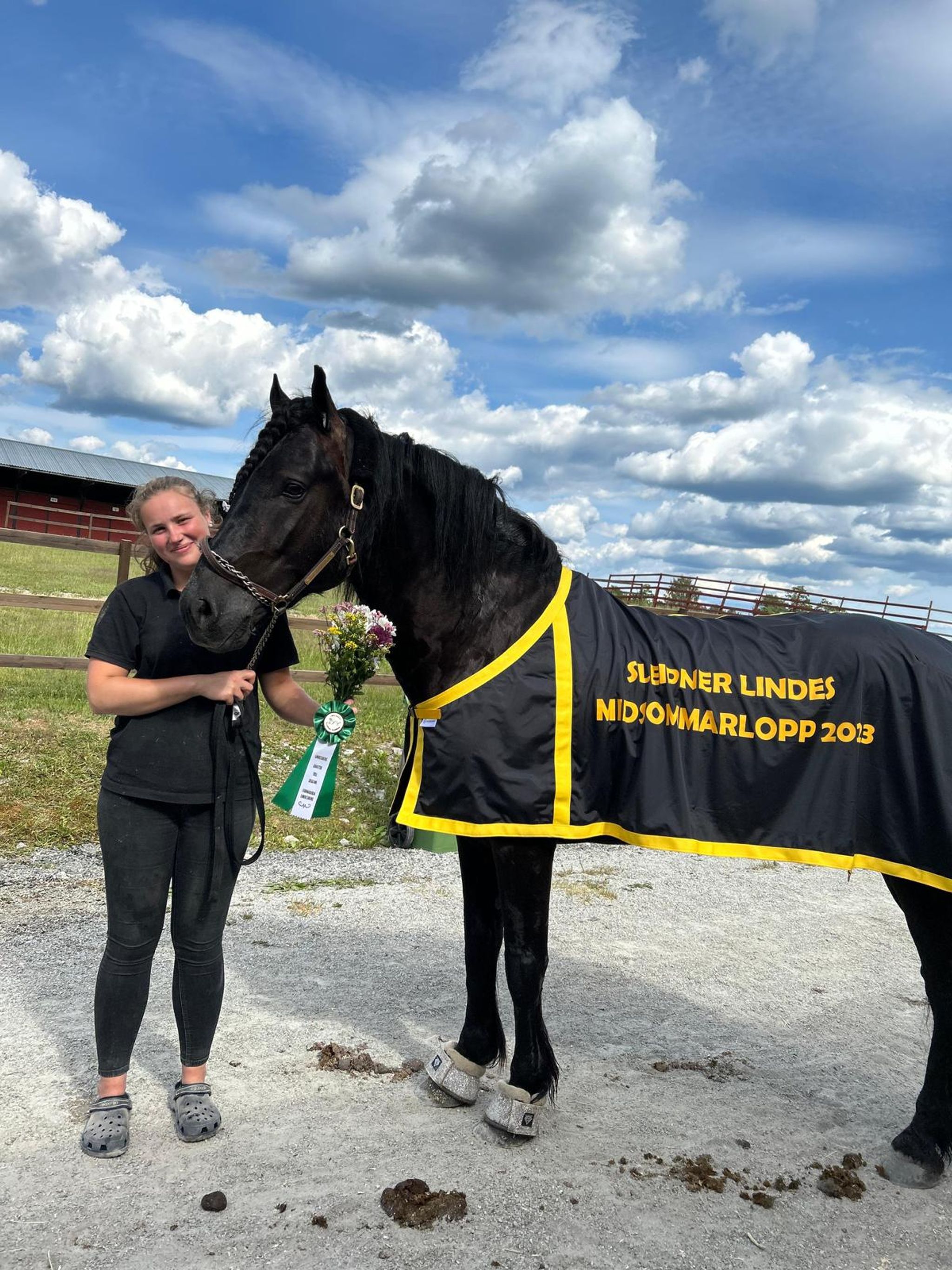 472BB0D7-4D72-44EF-9FFF-B9F726C467F4