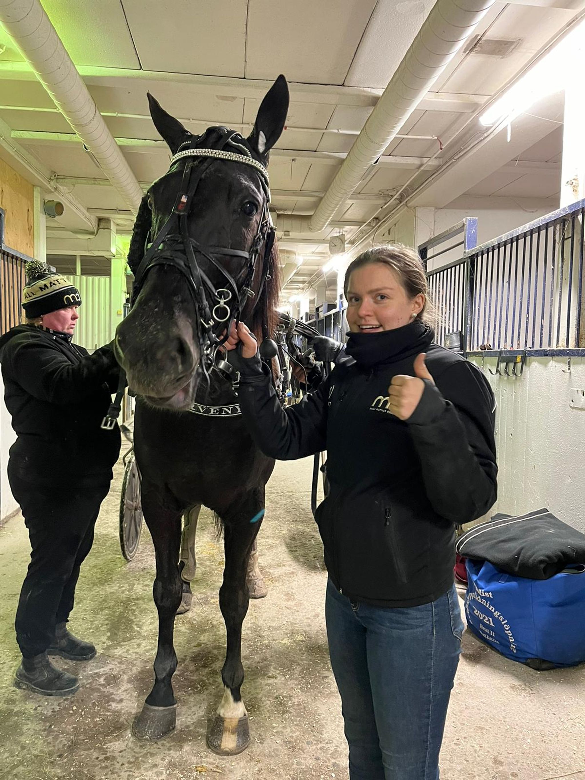 232E61E0-D2C4-4698-A13A-2B8873739E44