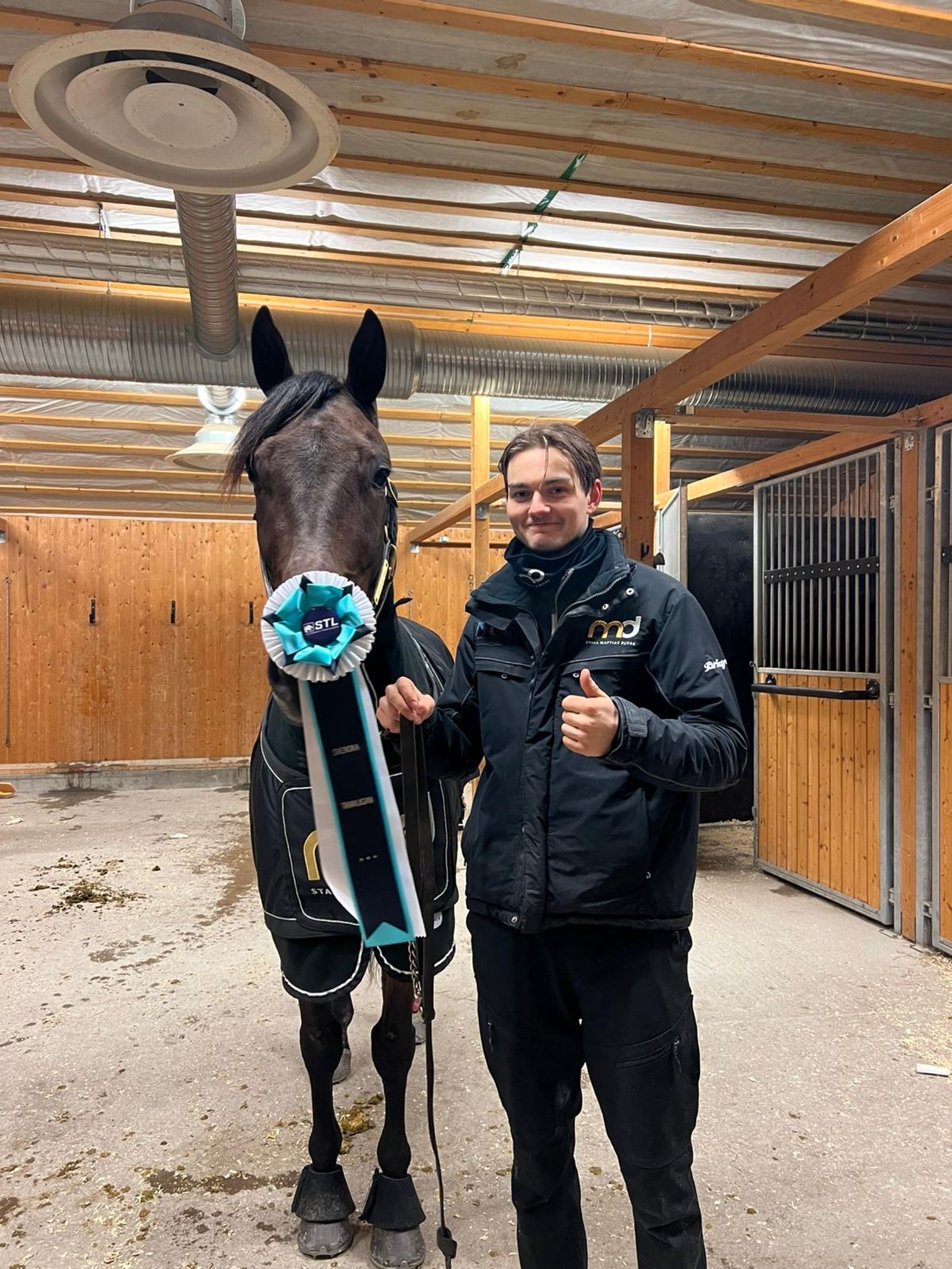 8e8cce68-3da2-44f7-a919-4b5aa019ac69