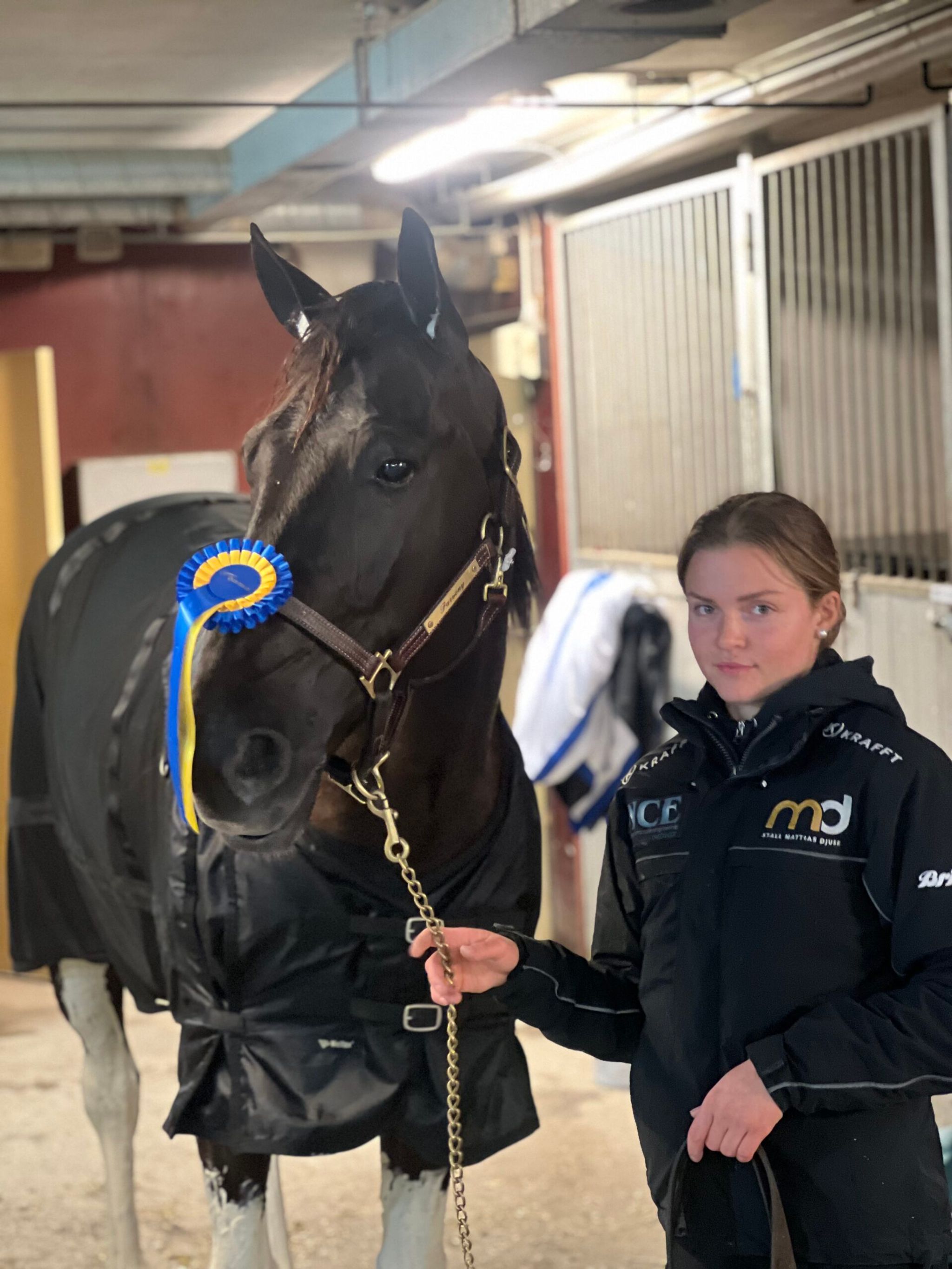 9F271CFB-8662-460A-B05A-2DCE43555993