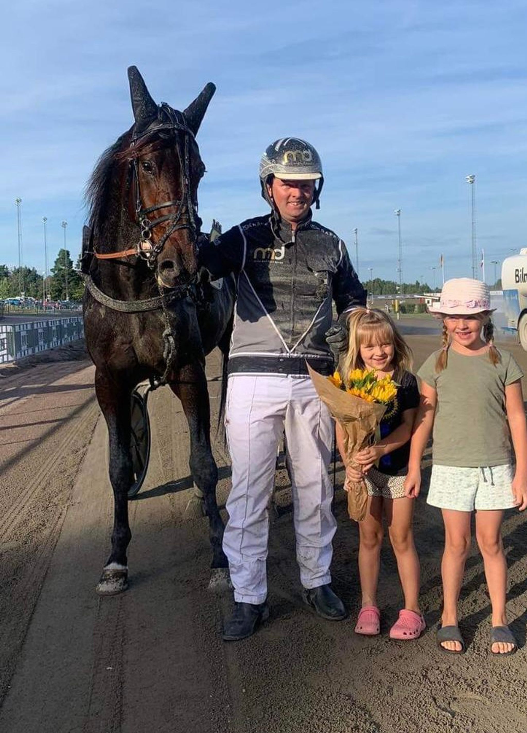 9A09BC41-7E98-446F-8CD3-2F6B4F81CD77