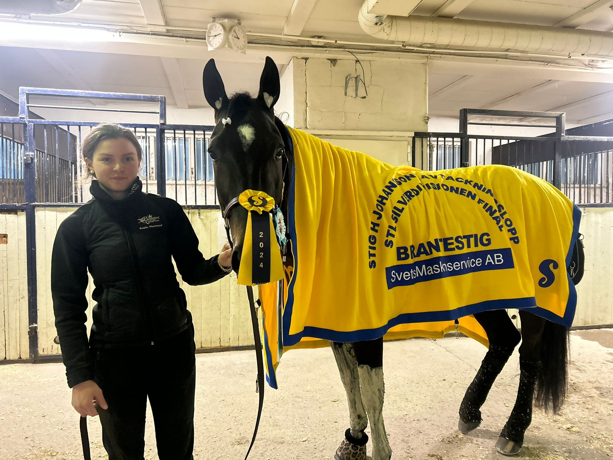 CE5AEF10-80E0-42E3-AA0F-B11FC5A15905