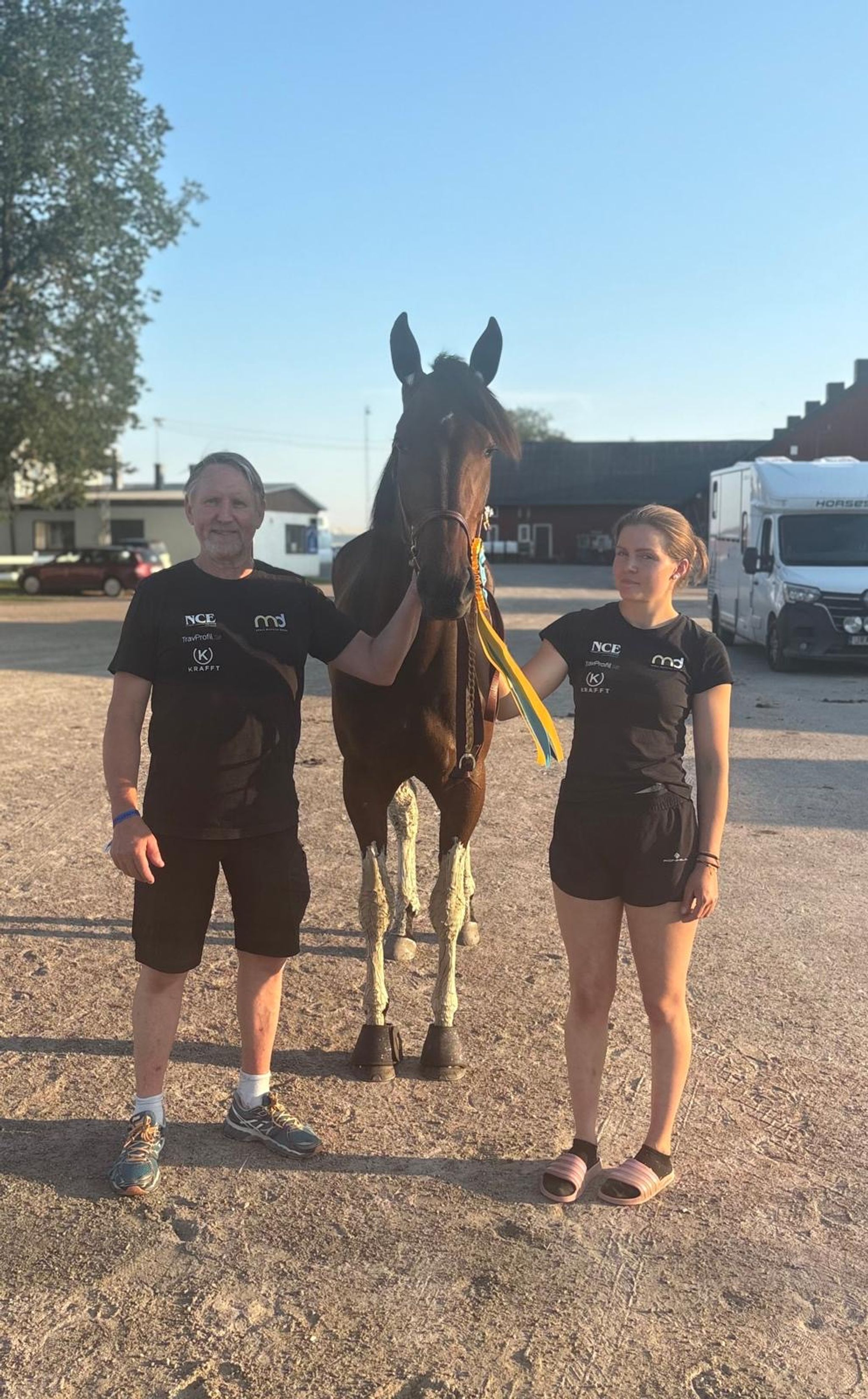 10c92cf5-c094-4377-8cbb-911c19bcadb5