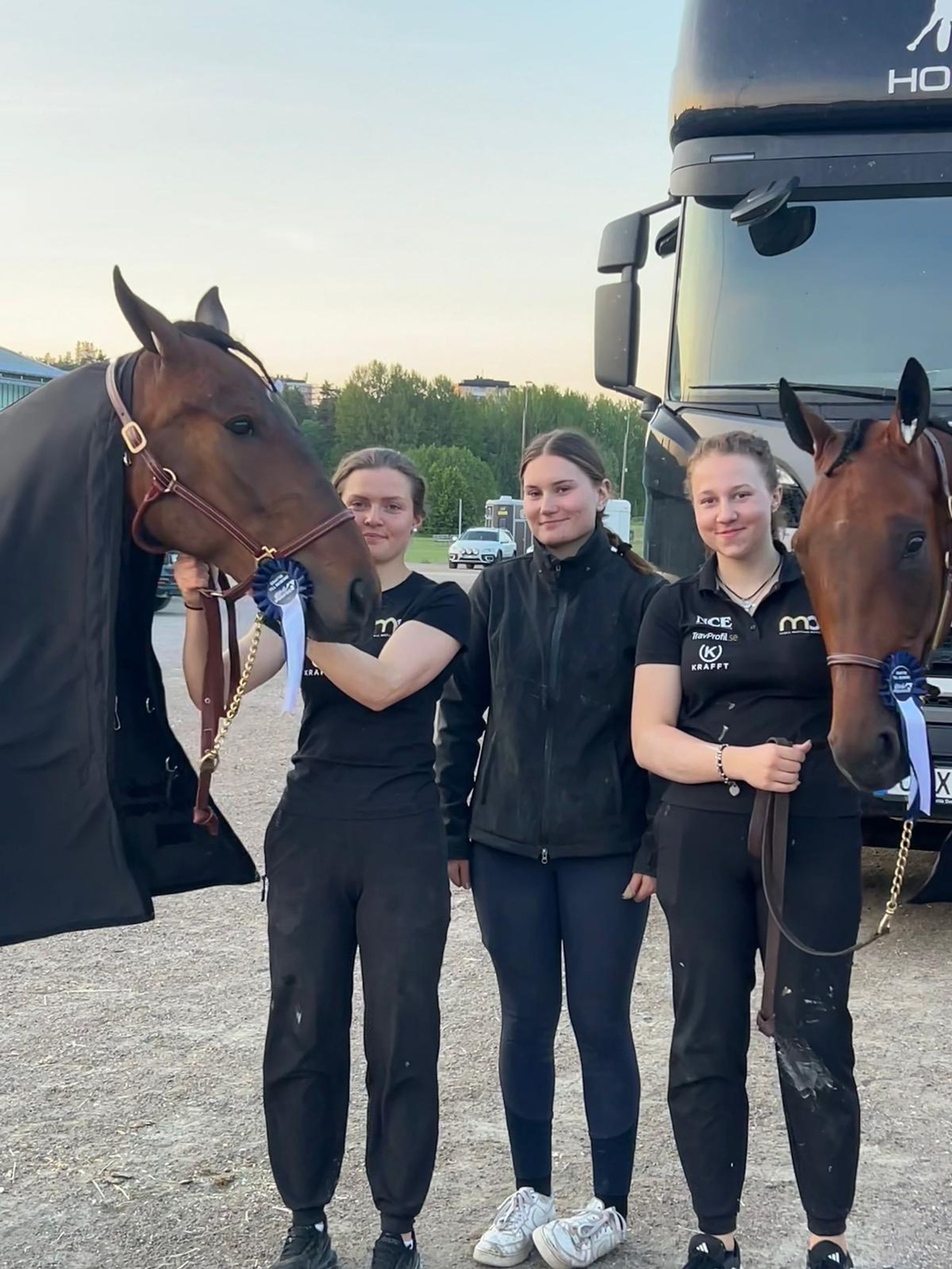 4ebe10bc-3681-4f50-bd14-c28e4ecdf457