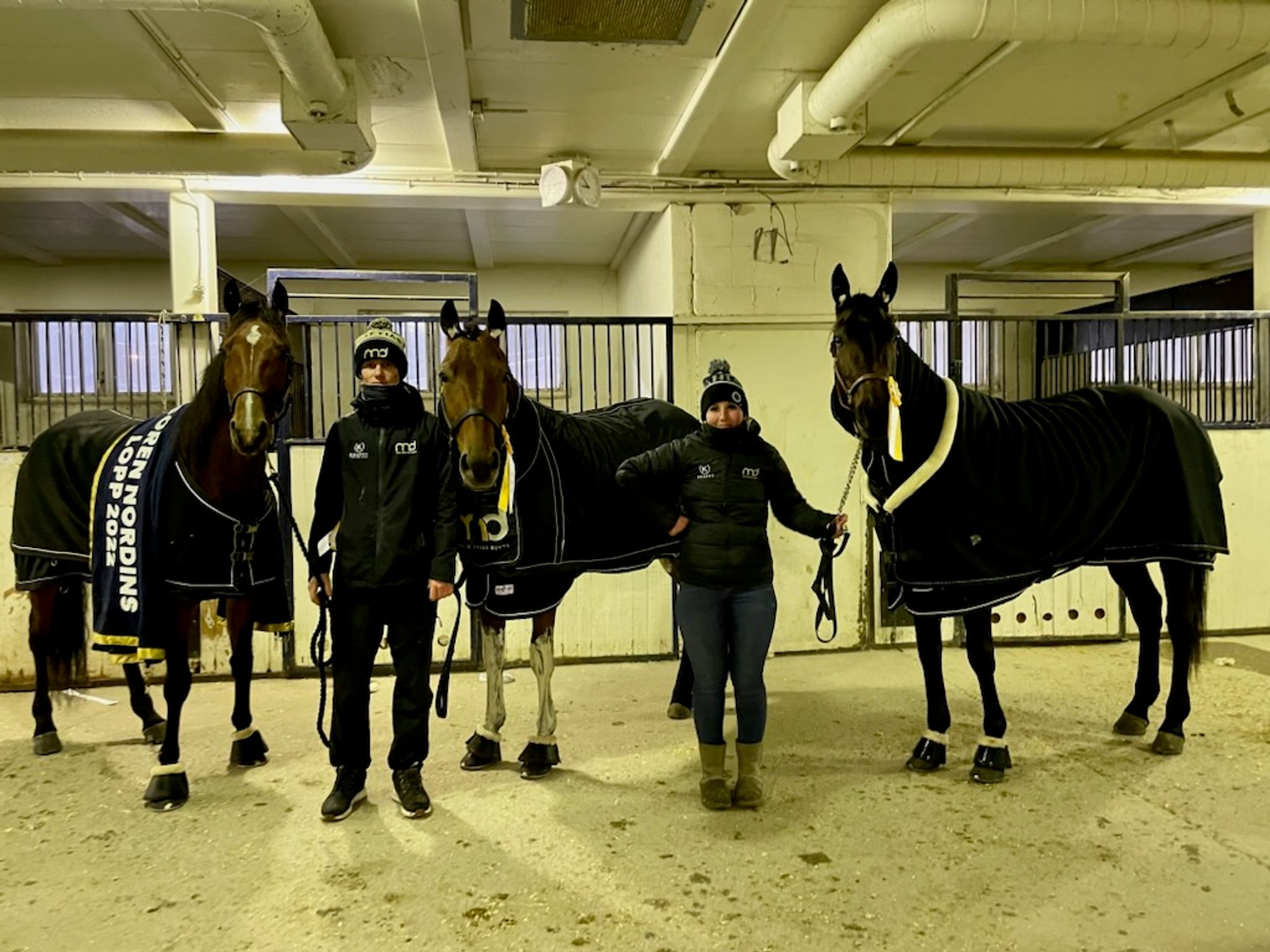 2091CBA7-0963-4BDE-814C-6B36389C228D