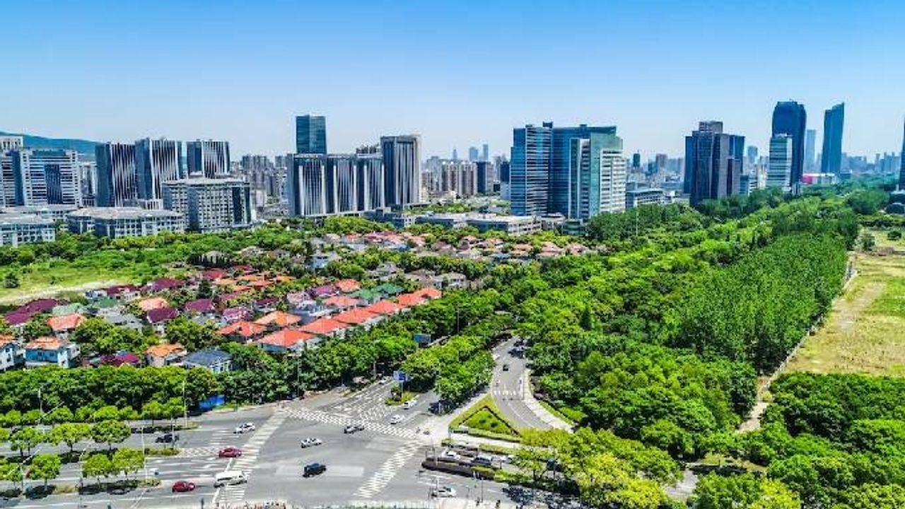 Golf Course Extension Road: The Emerging Premium Office Corridor of Gurgaon