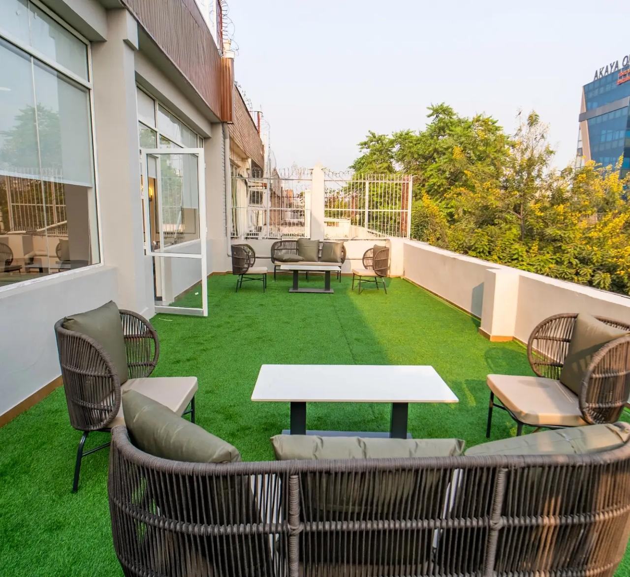 ESG Compliance and Green Buildings—From Nice-to-Have to Deal-Breaker in Gurgaon Office Leasing