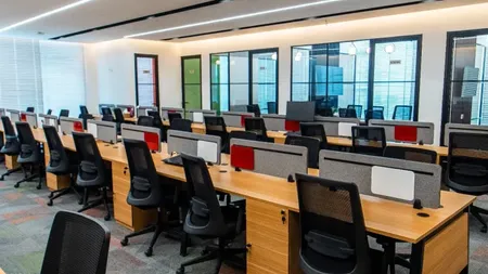 Open-plan workstation floor, AIHP Millennium, Udyog Vihar Gurgaon