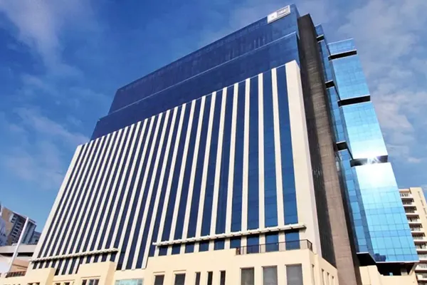 Emaar The Palm Spring Plaza on Golf Course Road, Gurgaon — premium glass tower