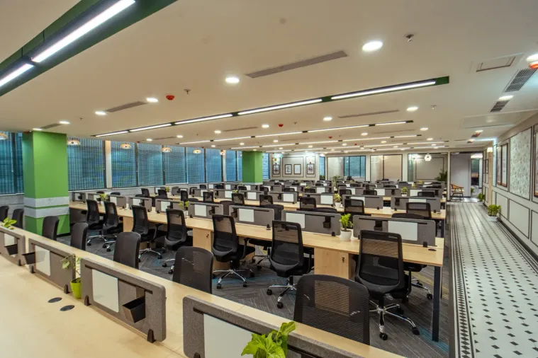 Flexible Floor Configurations at AIHP Atrium — AIHP office space