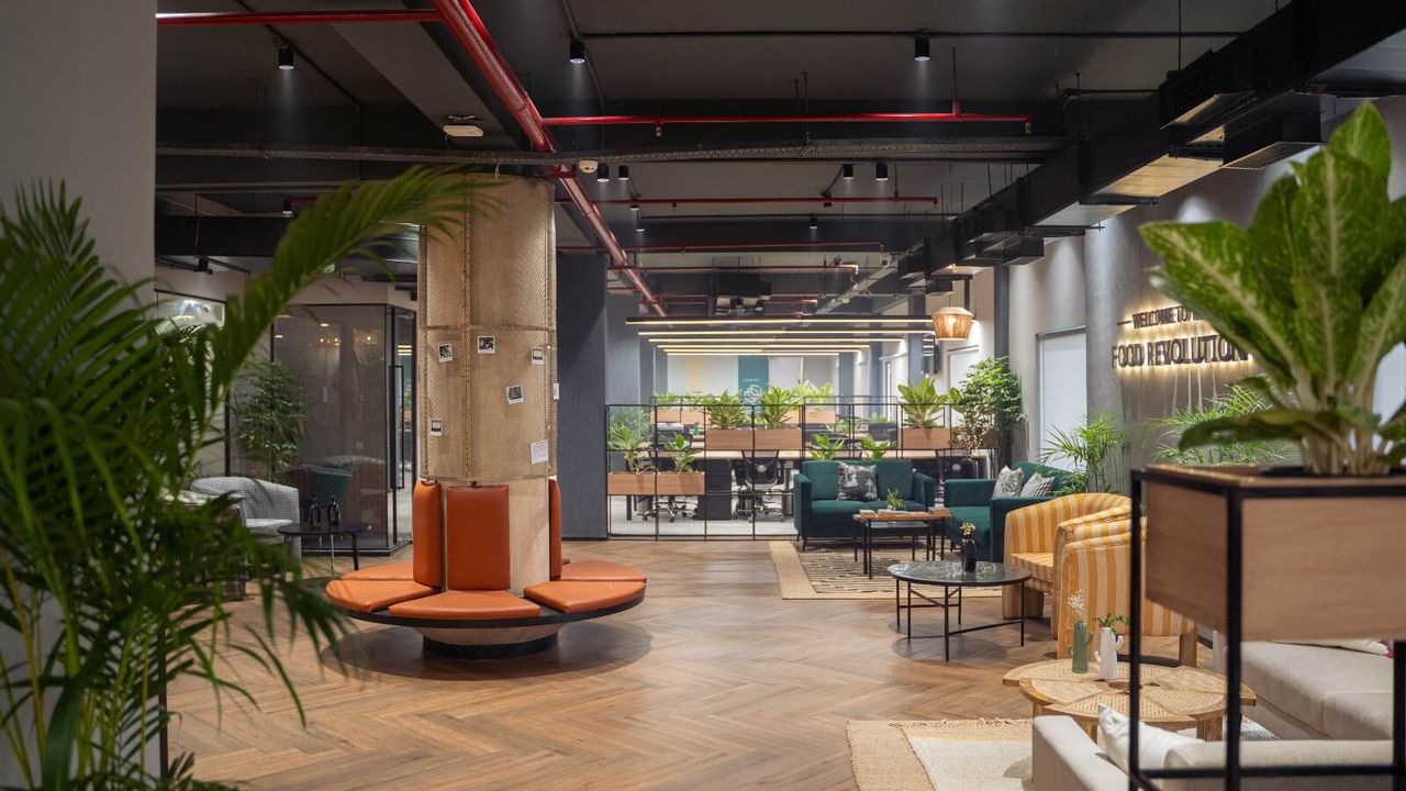 7 Surprising Ways to Enhance Productivity with Office Interiors