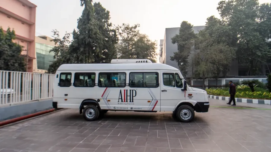 Metro Shuttle to HUDA City Centre at AIHP Spectra — AIHP office space