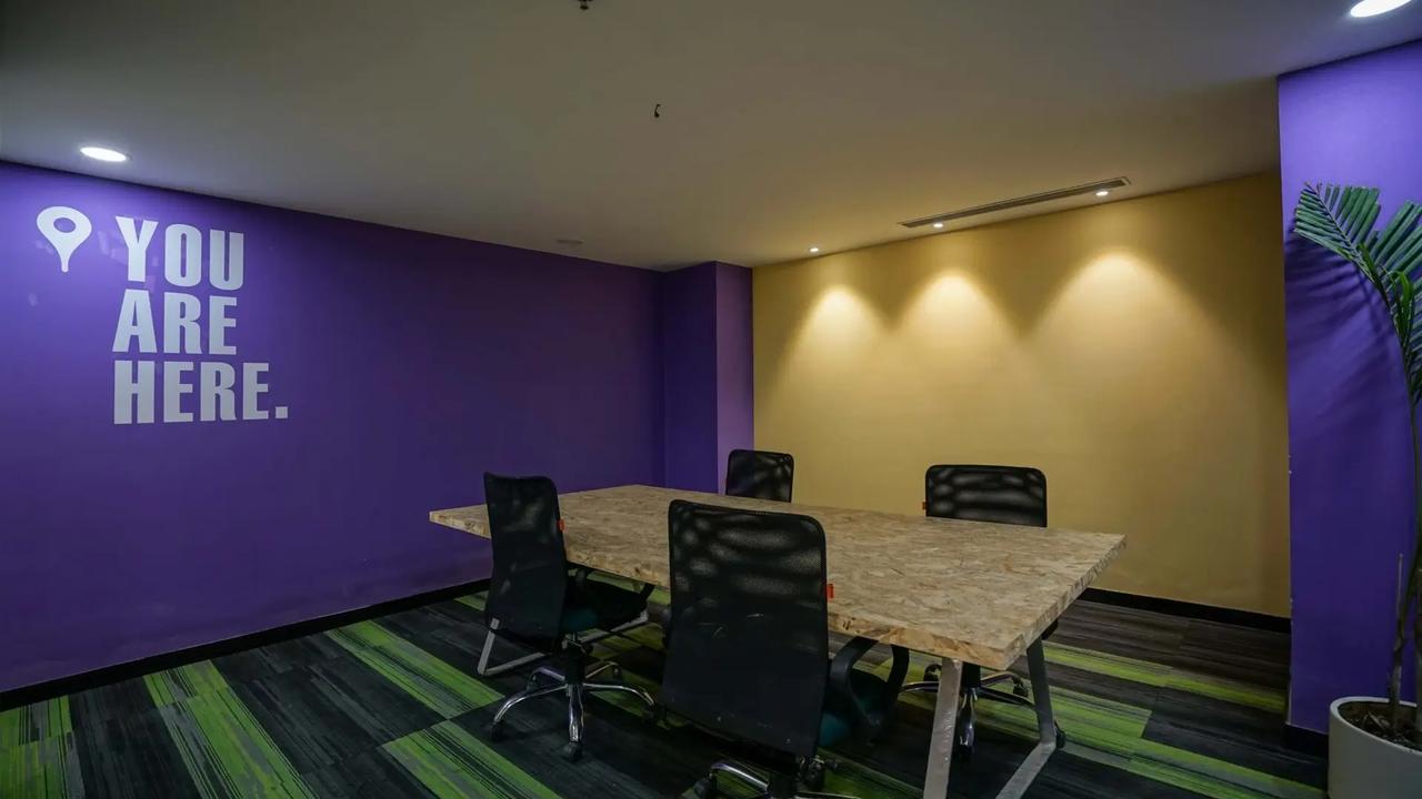Balancing Privacy and Collaboration: The Future of Office Layouts