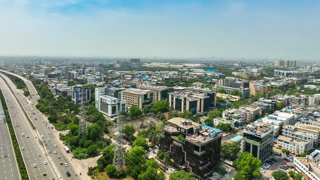 Gurgaon Office Rents Are Rising: What Smart Occupiers Are Doing Differently