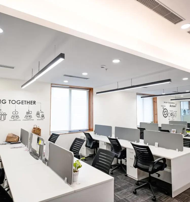 Open-plan workstation floor at AIHP Tower, Udyog Vihar Gurgaon