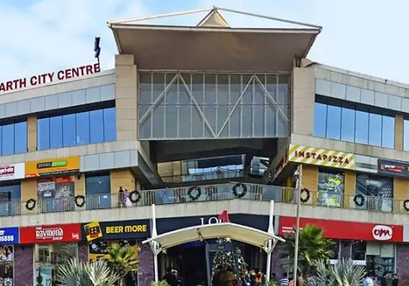 Good Earth City Centre on Sector 50, Gurgaon — mixed-use commercial development with AIHP-managed office floor
