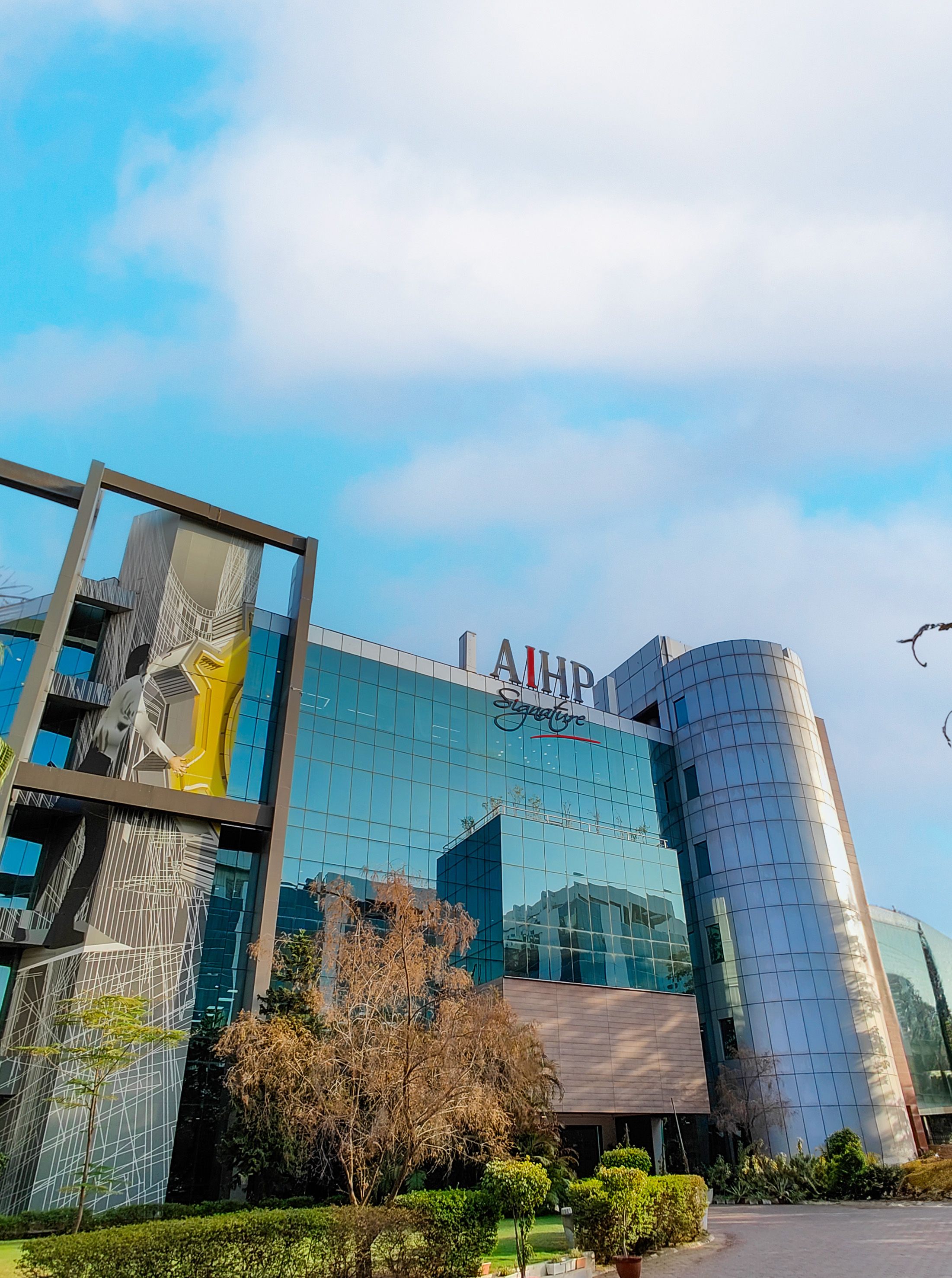 AIHP Signature — managed private office building in Udyog Vihar, Gurgaon