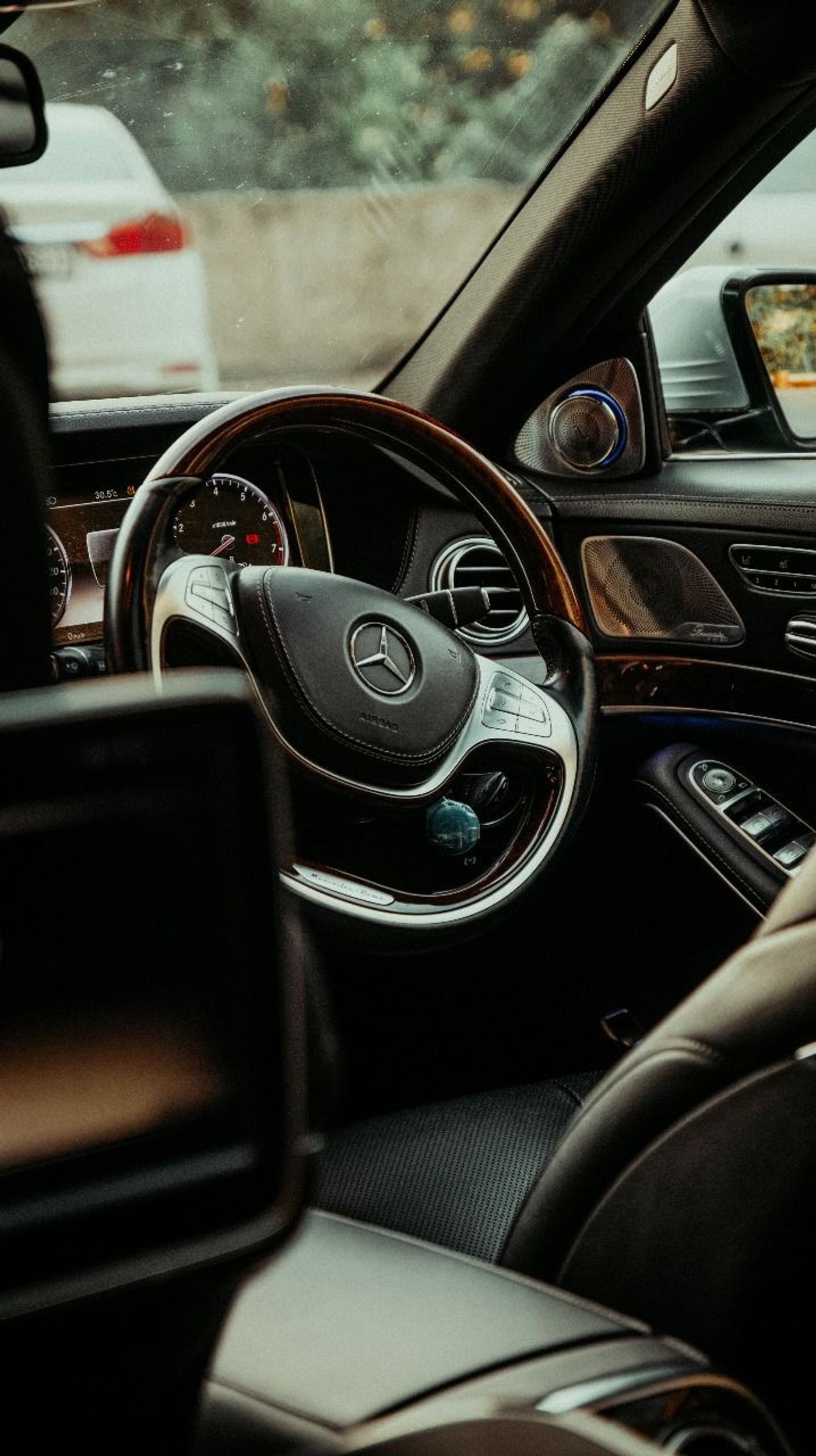 Mercedes-Benz S63 rep (4.7 V8 600bhp SII) AMG kit  — luxury sedan, photo 2