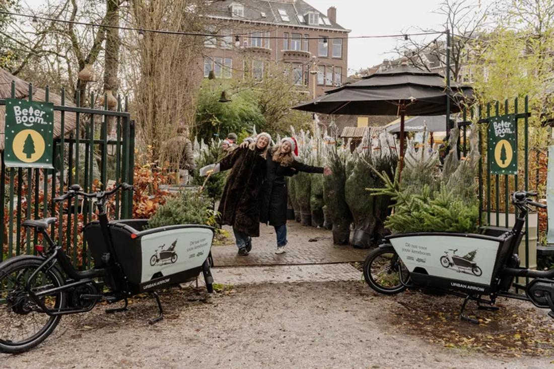 Foto van De Vondeltuin, Vondelpark 7, 1075 VR Amsterdam, BeterBoompje pick-up; duurzame kerstboom met kluit huren/adopteren, afhaalpunt in het park.
