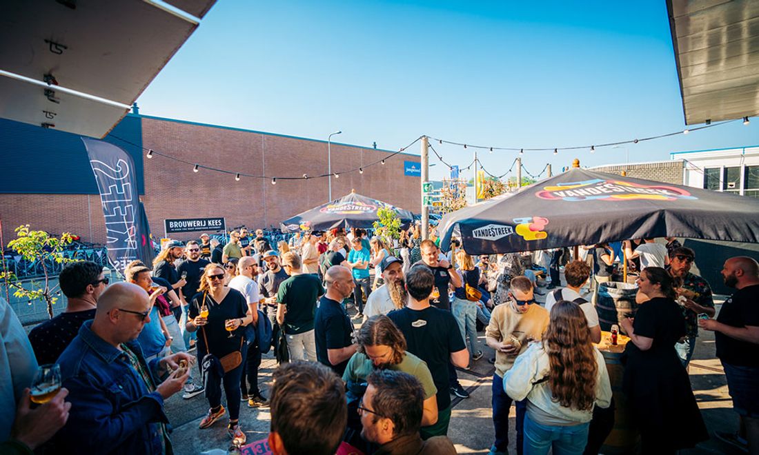 Foto van vandeStreek bier, Ontariodreef 43, 3565 BC Utrecht, BeterBoompje pick-up; duurzame kerstboom met kluit huren/ophalen, brouwerij Utrecht.