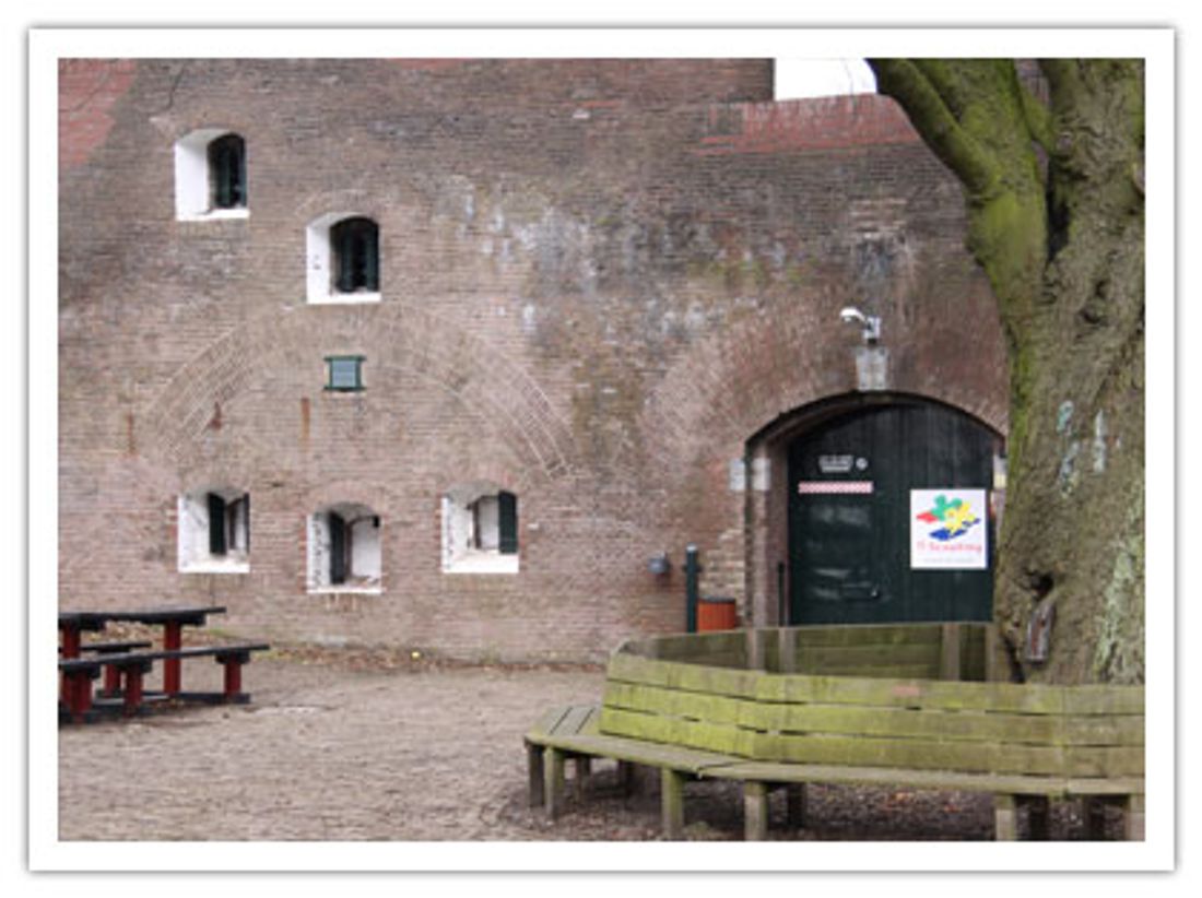 Foto van Scouting Willem de Zwijger, Bastionweg 2, 3566 MK Utrecht, BeterBoompje pick-up; duurzame kerstboom met kluit huren/ophalen, Fort Blauwkapel.
