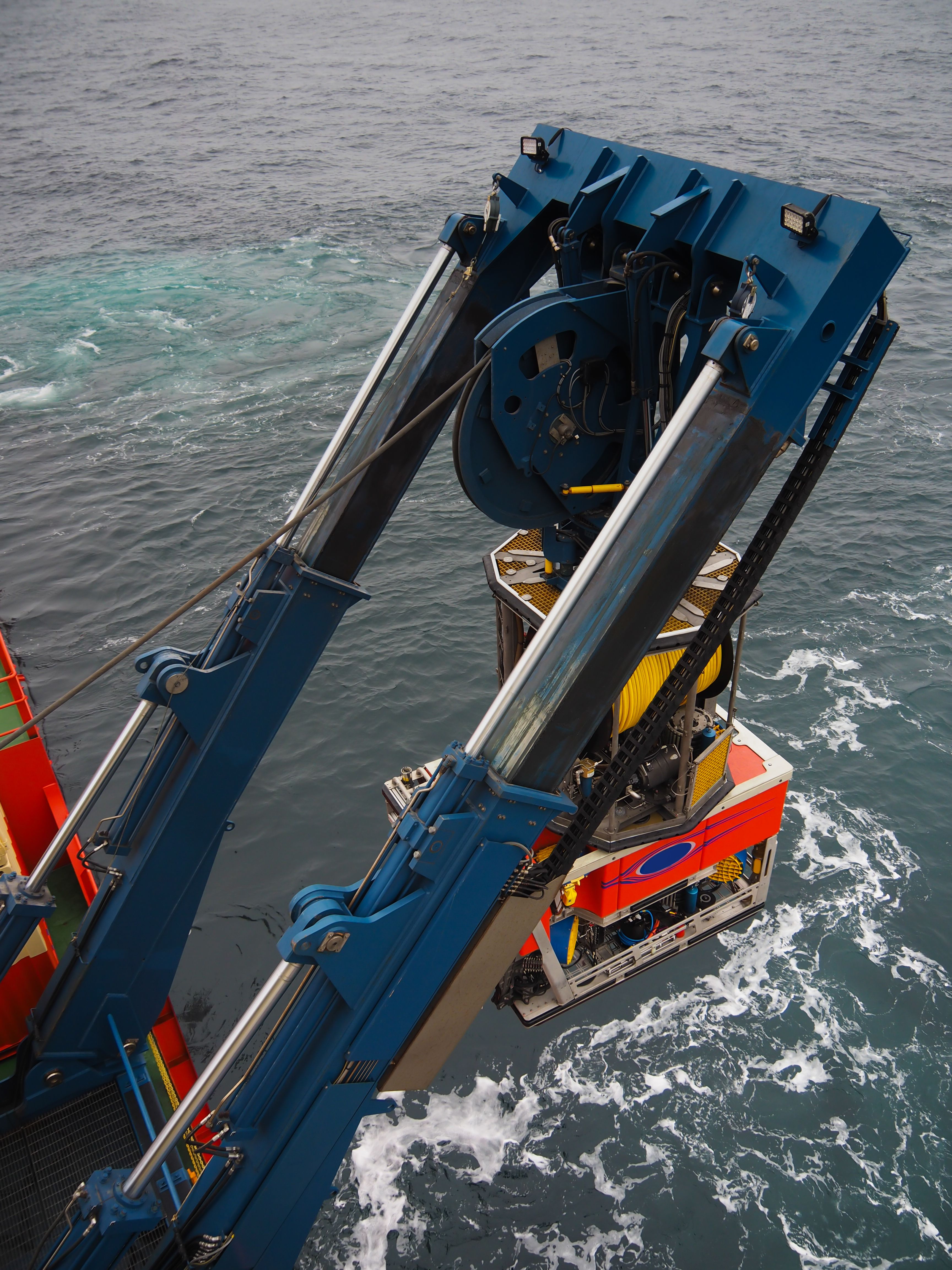 picture of deployment of a ROV 