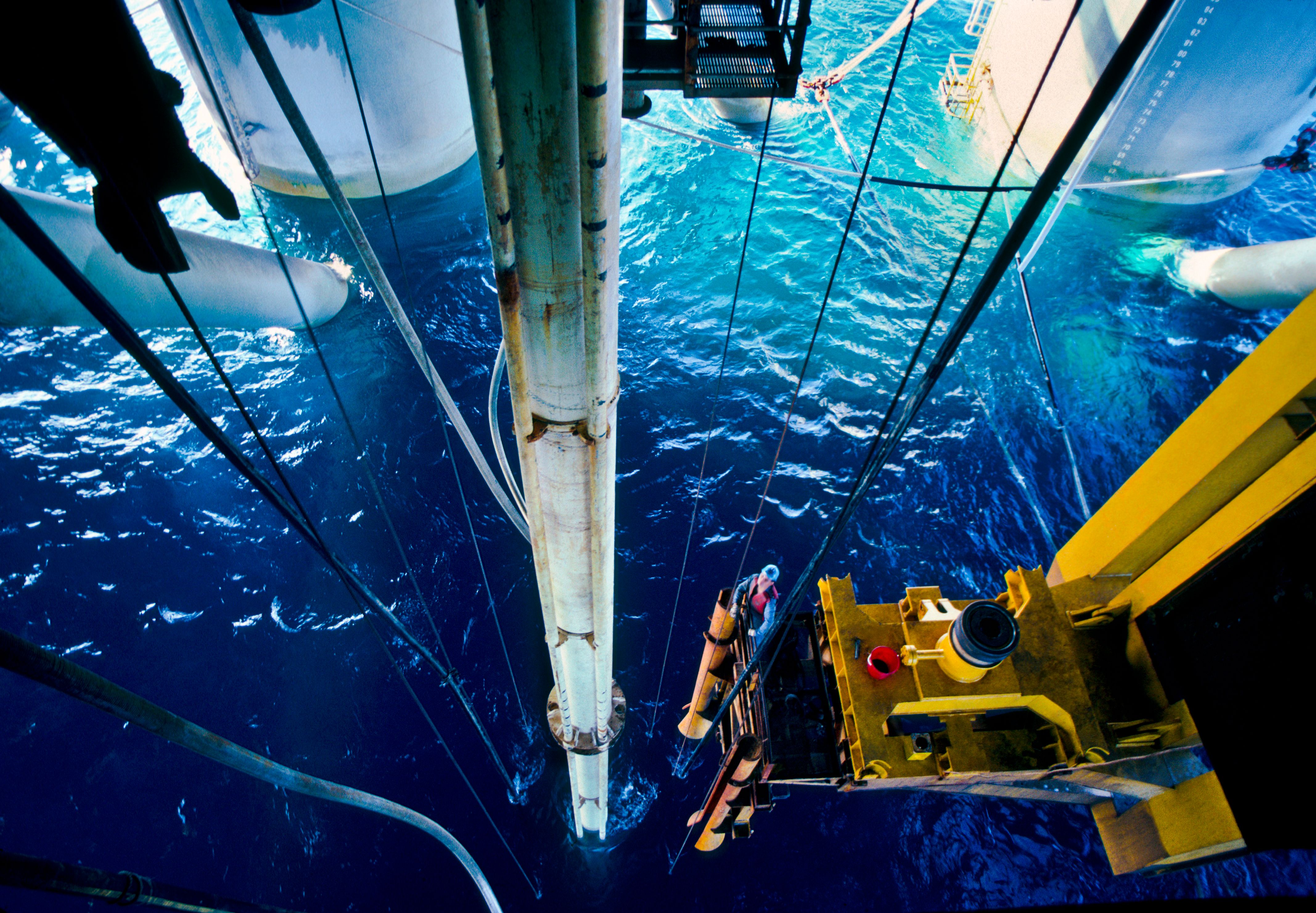 picture of a offshore fish farm