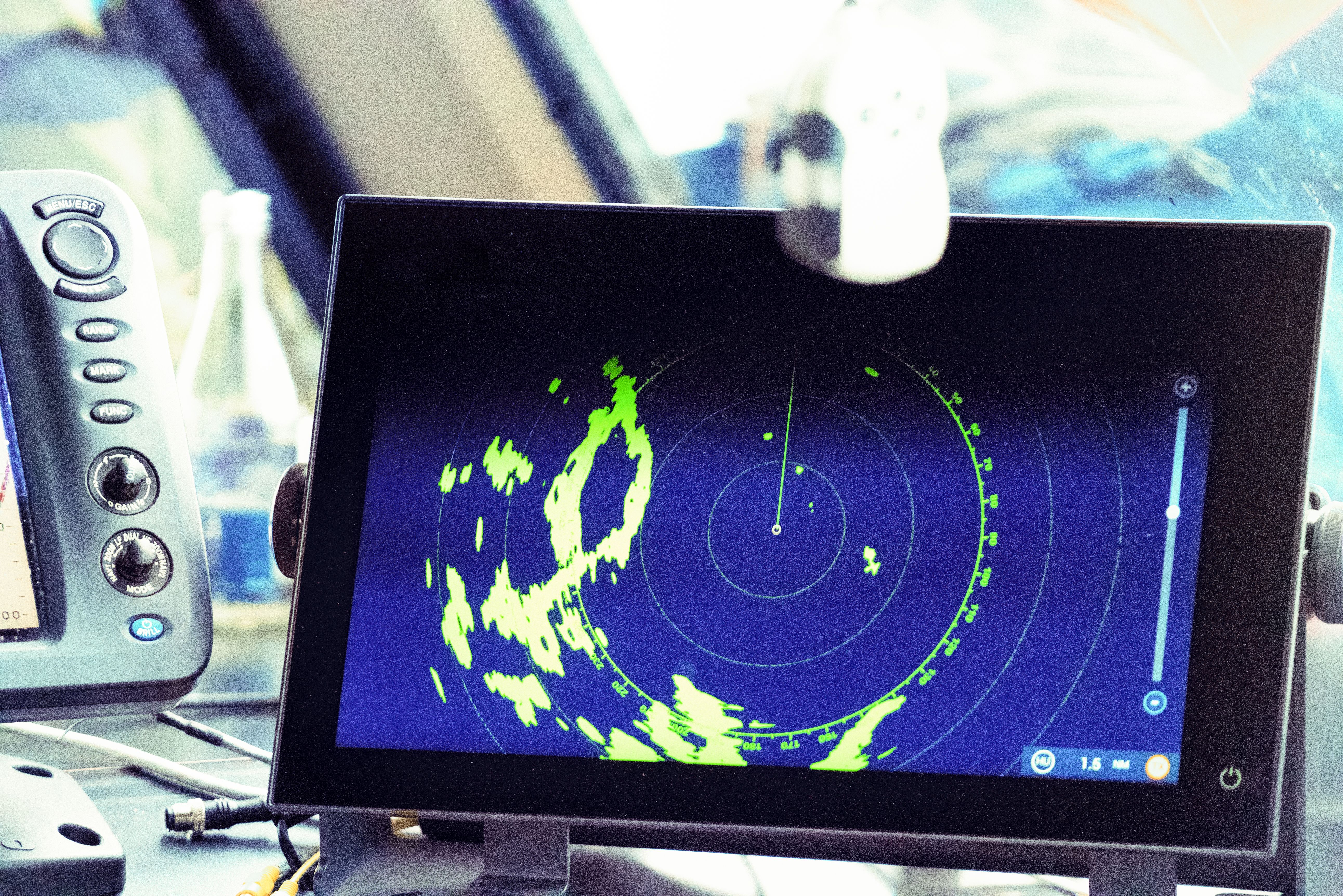 picture of Omni-Directional Sonar display